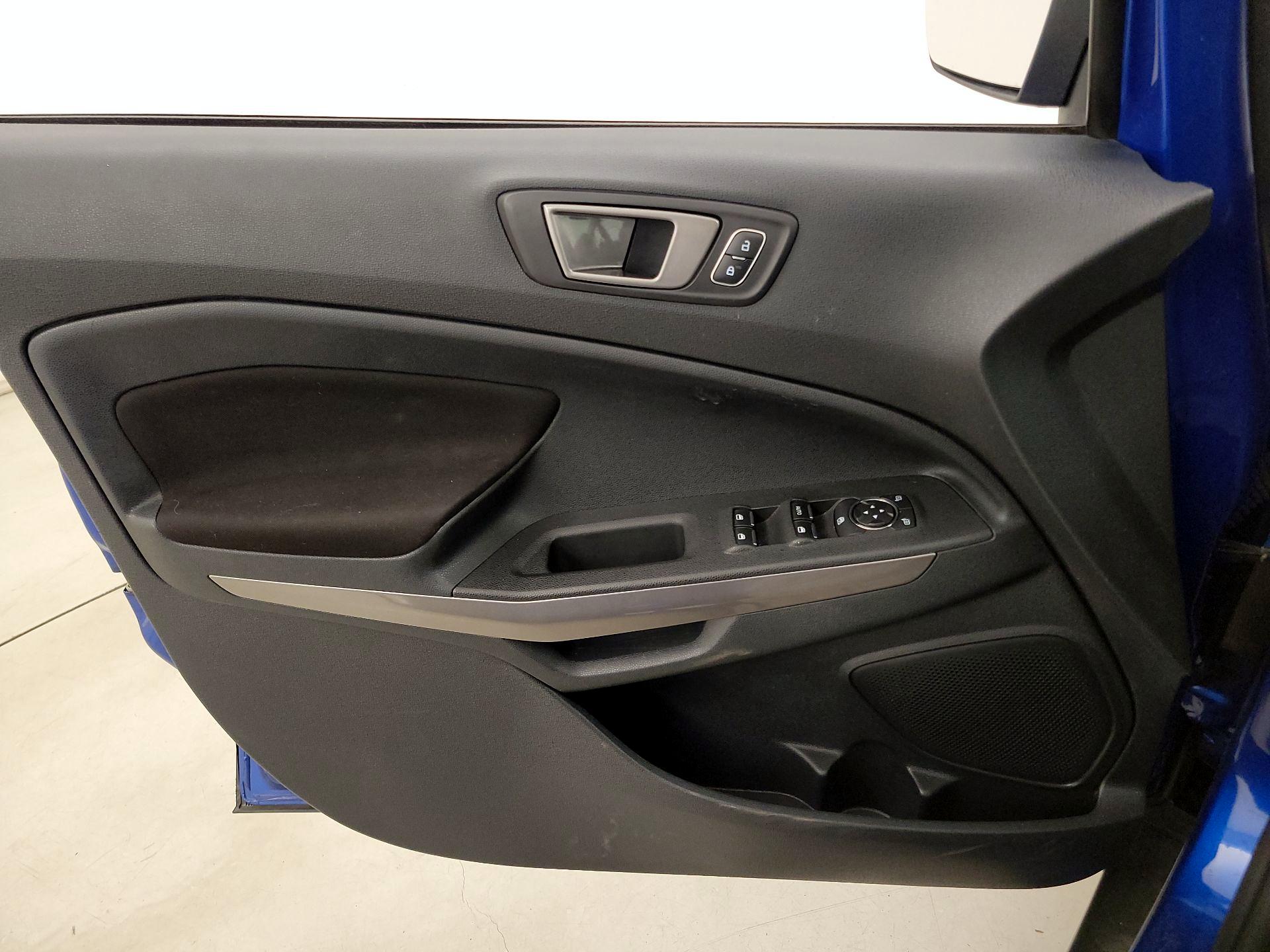 Thumbnail: 2020 Ford EcoSport - 12