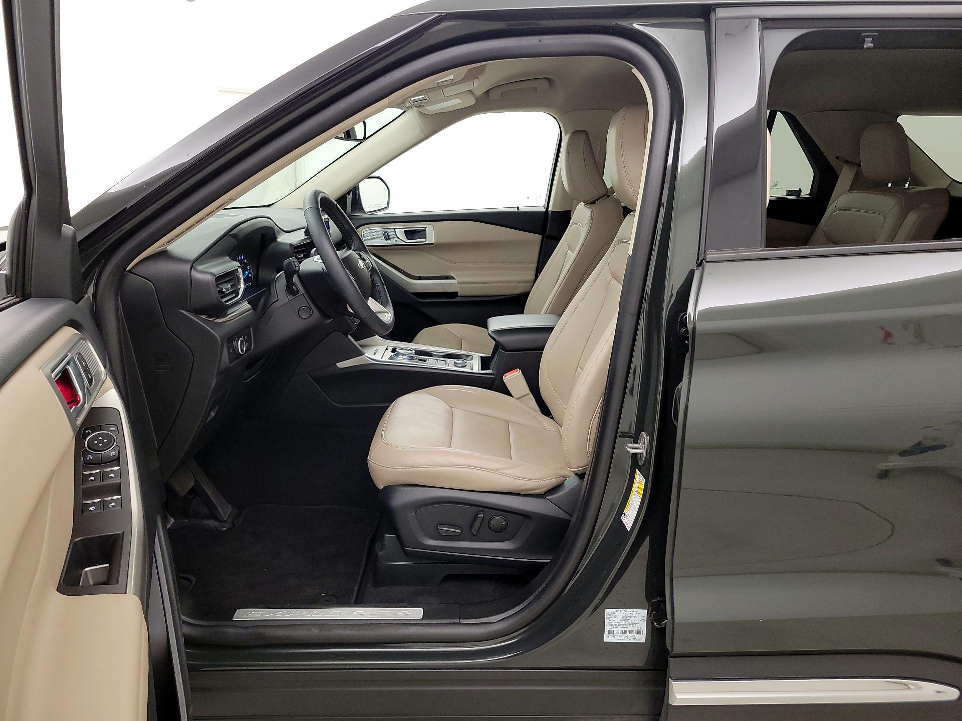 Thumbnail: 2023 Ford Explorer - 11