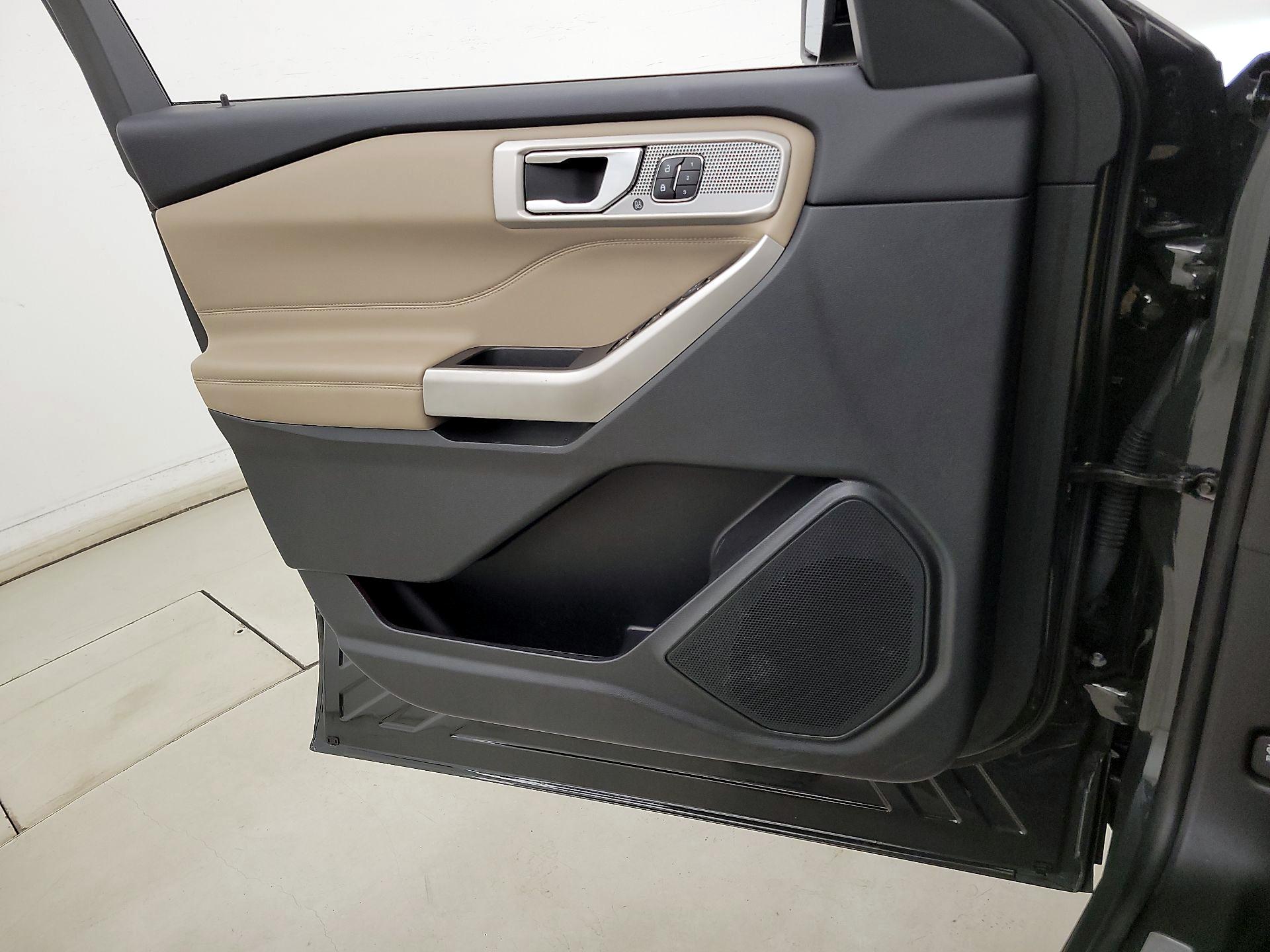 Thumbnail: 2023 Ford Explorer - 12