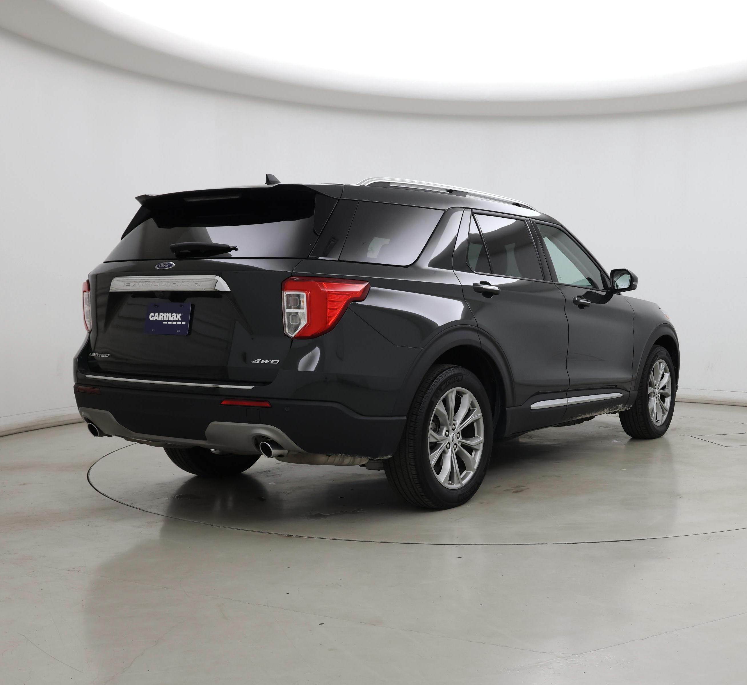 Thumbnail: 2023 Ford Explorer - 8