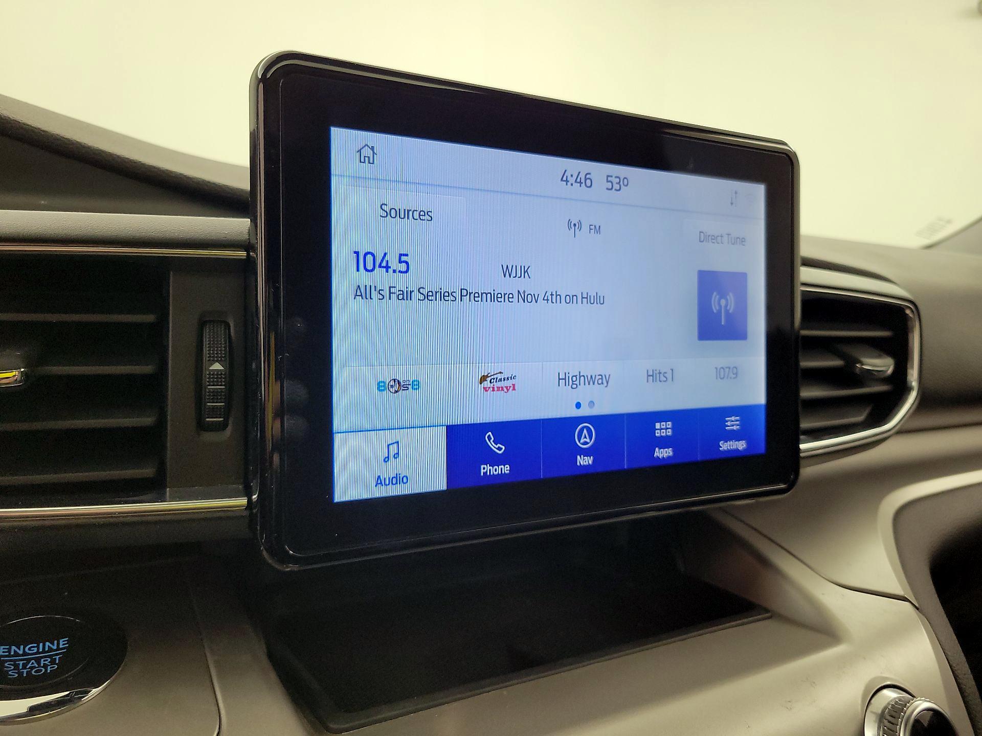 Thumbnail: 2022 Ford Explorer - 16