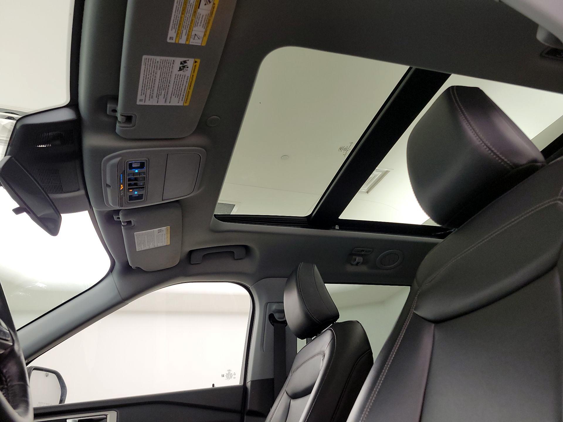 Thumbnail: 2022 Ford Explorer - 20