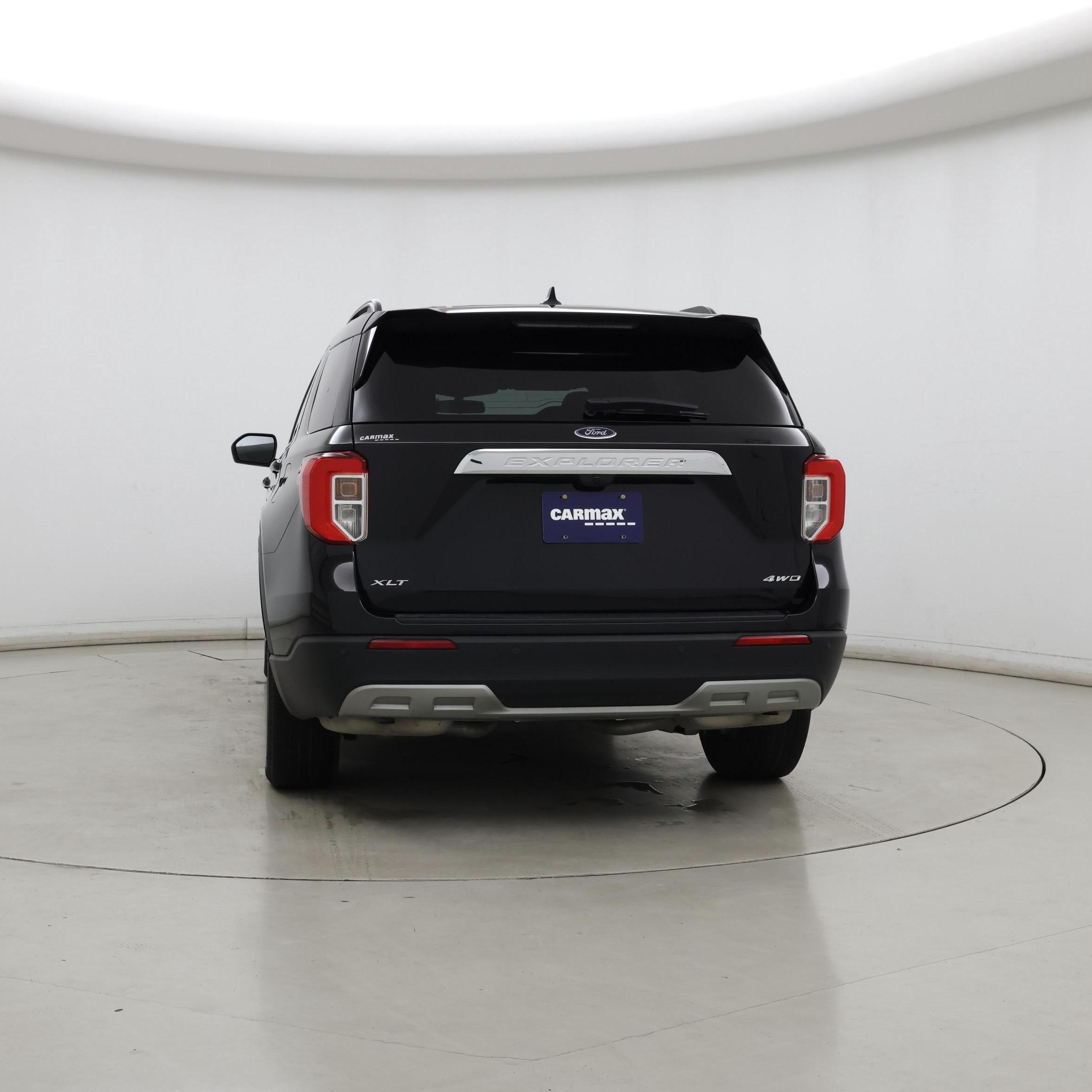 Thumbnail: 2022 Ford Explorer - 6