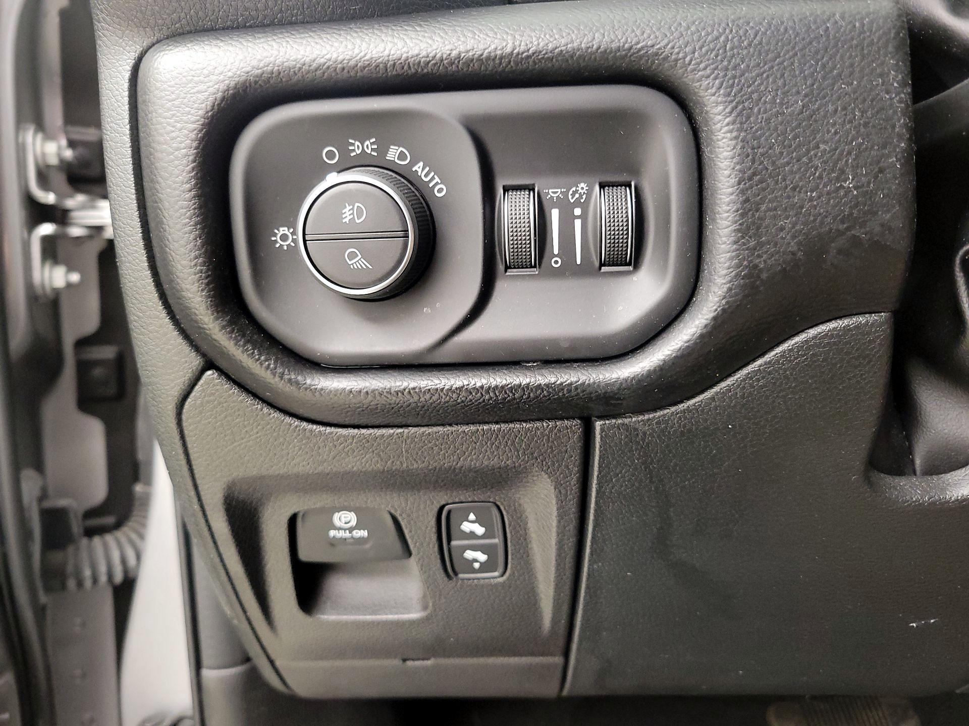 Thumbnail: 2022 RAM 1500 - 13