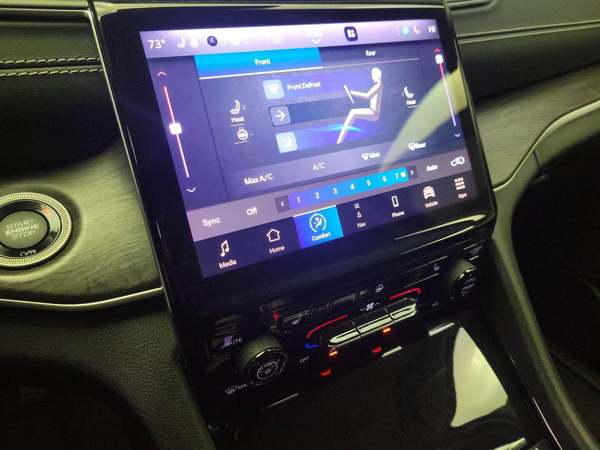 Thumbnail: 2021 Jeep Grand Cherokee L - 17