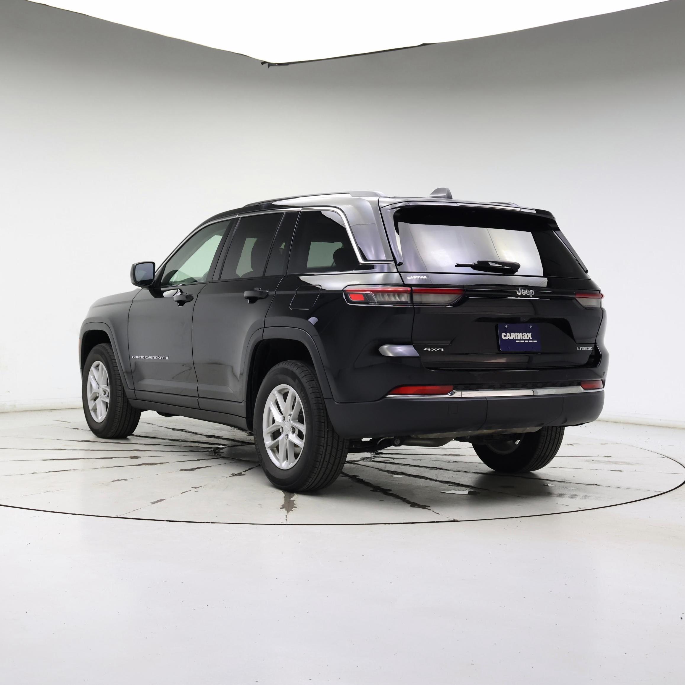 Thumbnail: 2023 Jeep Grand Cherokee - 2