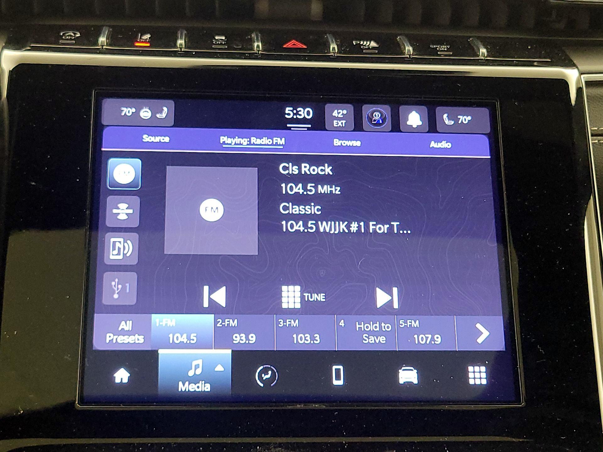 Thumbnail: 2023 Jeep Grand Cherokee - 15