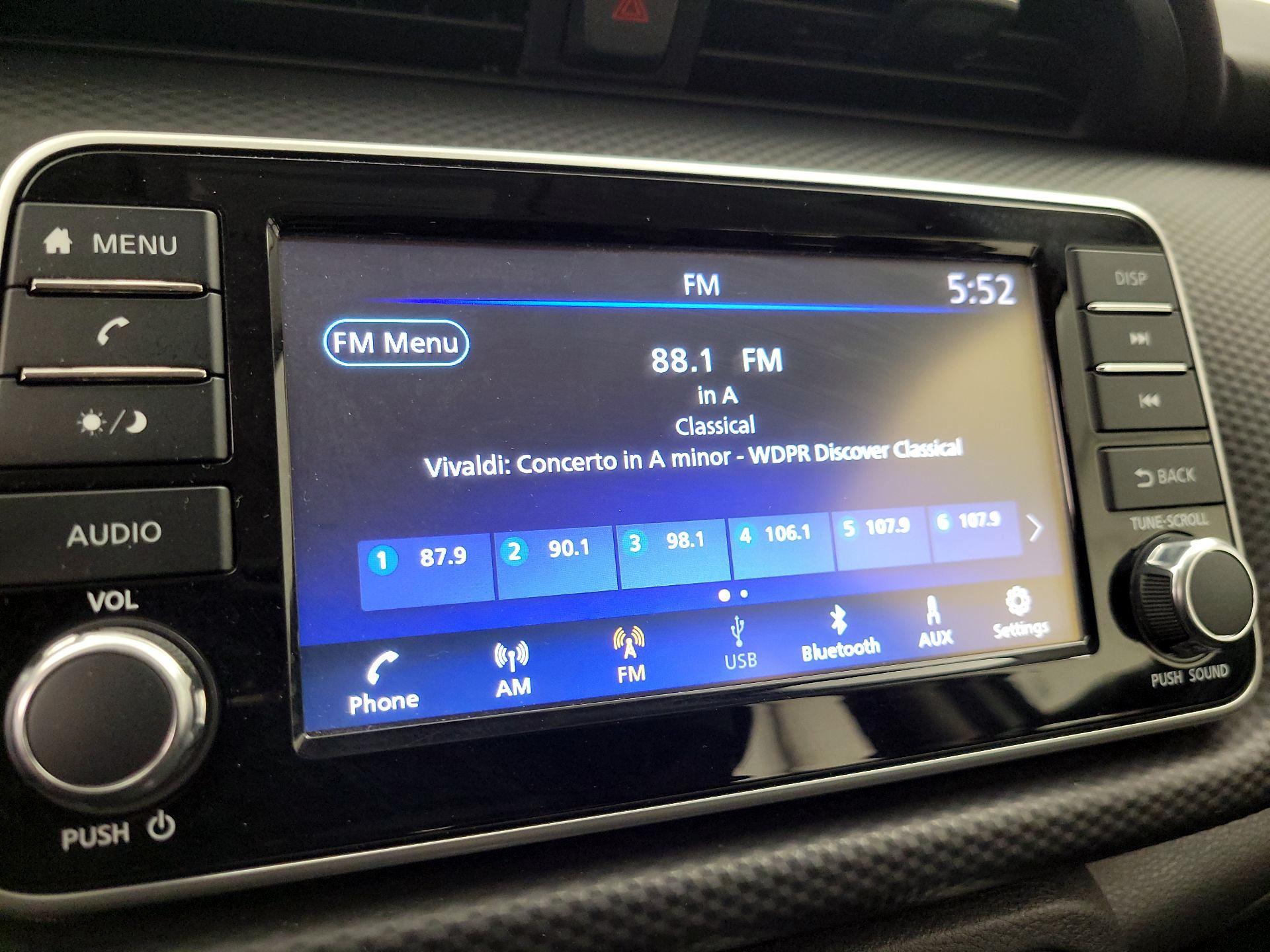 Thumbnail: 2022 Nissan Kicks - 15