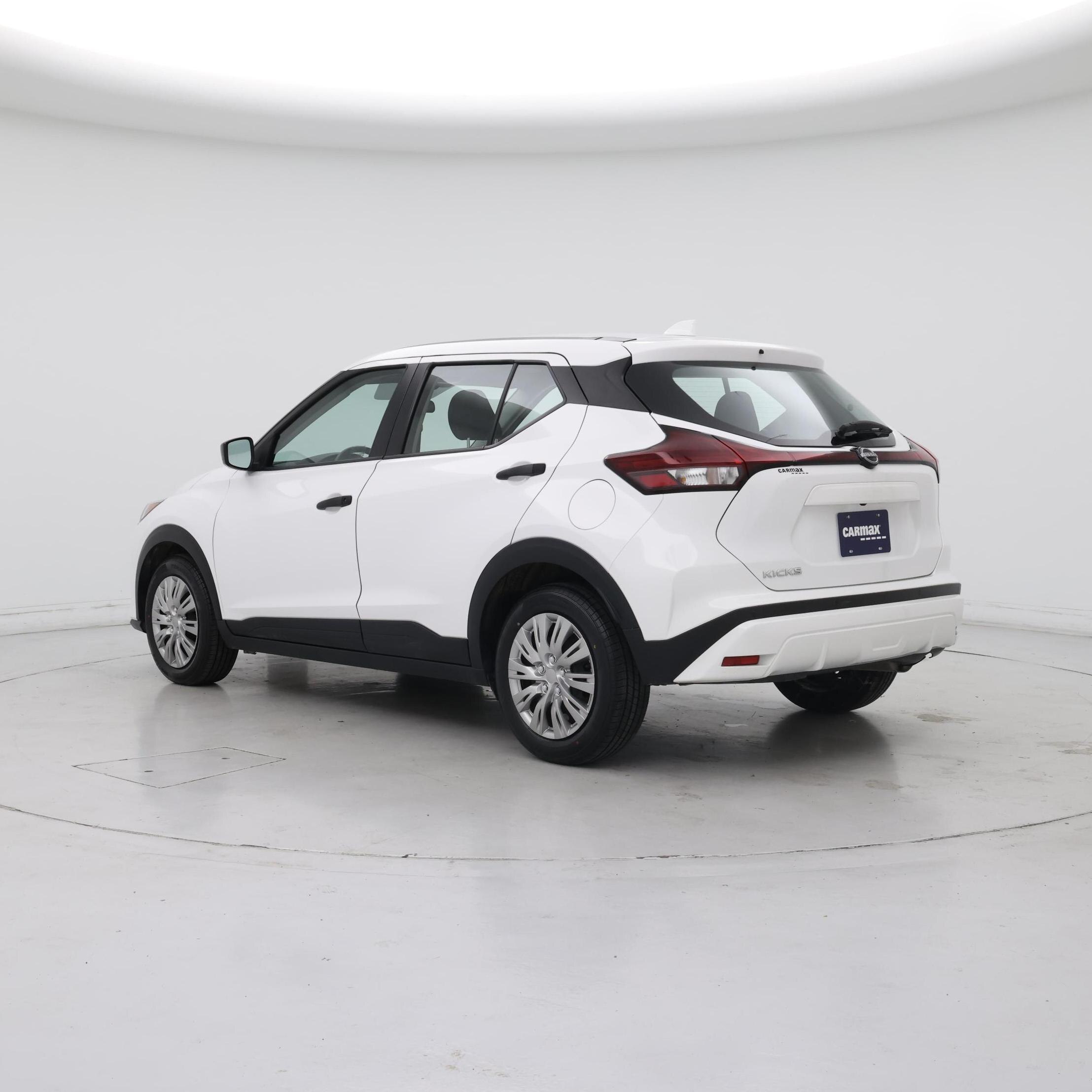 Thumbnail: 2022 Nissan Kicks - 2