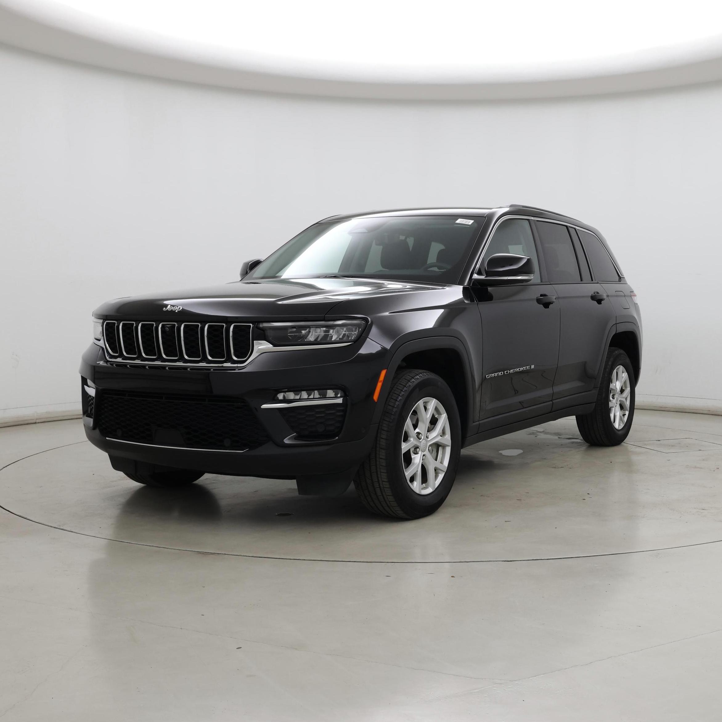 Thumbnail: 2023 Jeep Grand Cherokee - 4