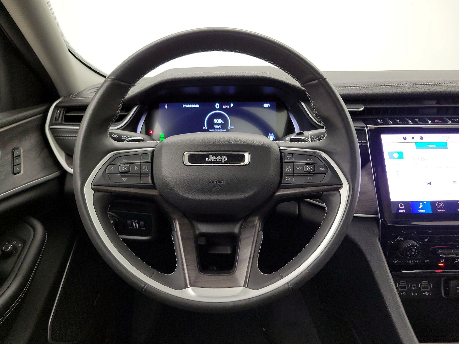 Thumbnail: 2023 Jeep Grand Cherokee - 10