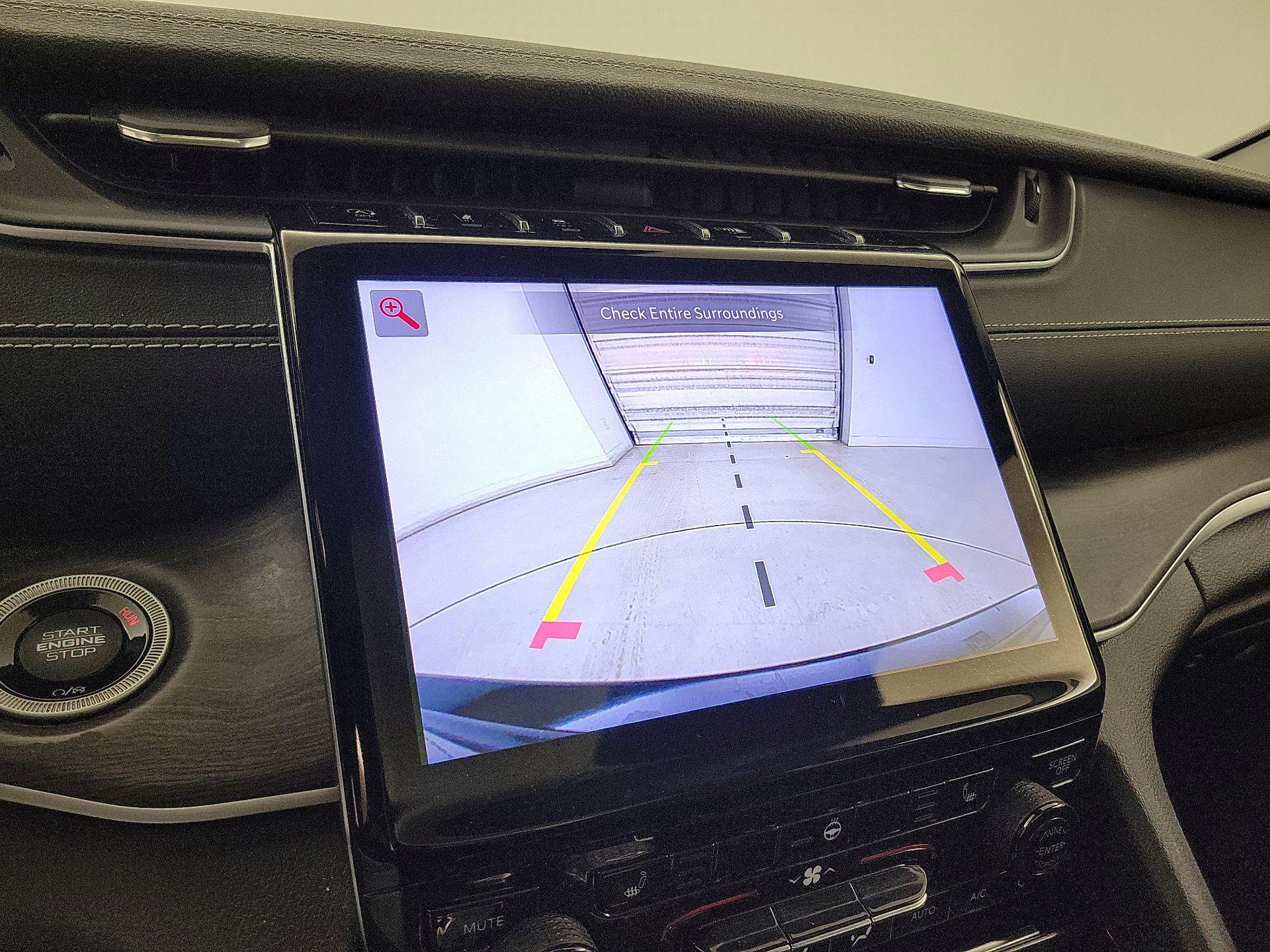 Thumbnail: 2023 Jeep Grand Cherokee - 15