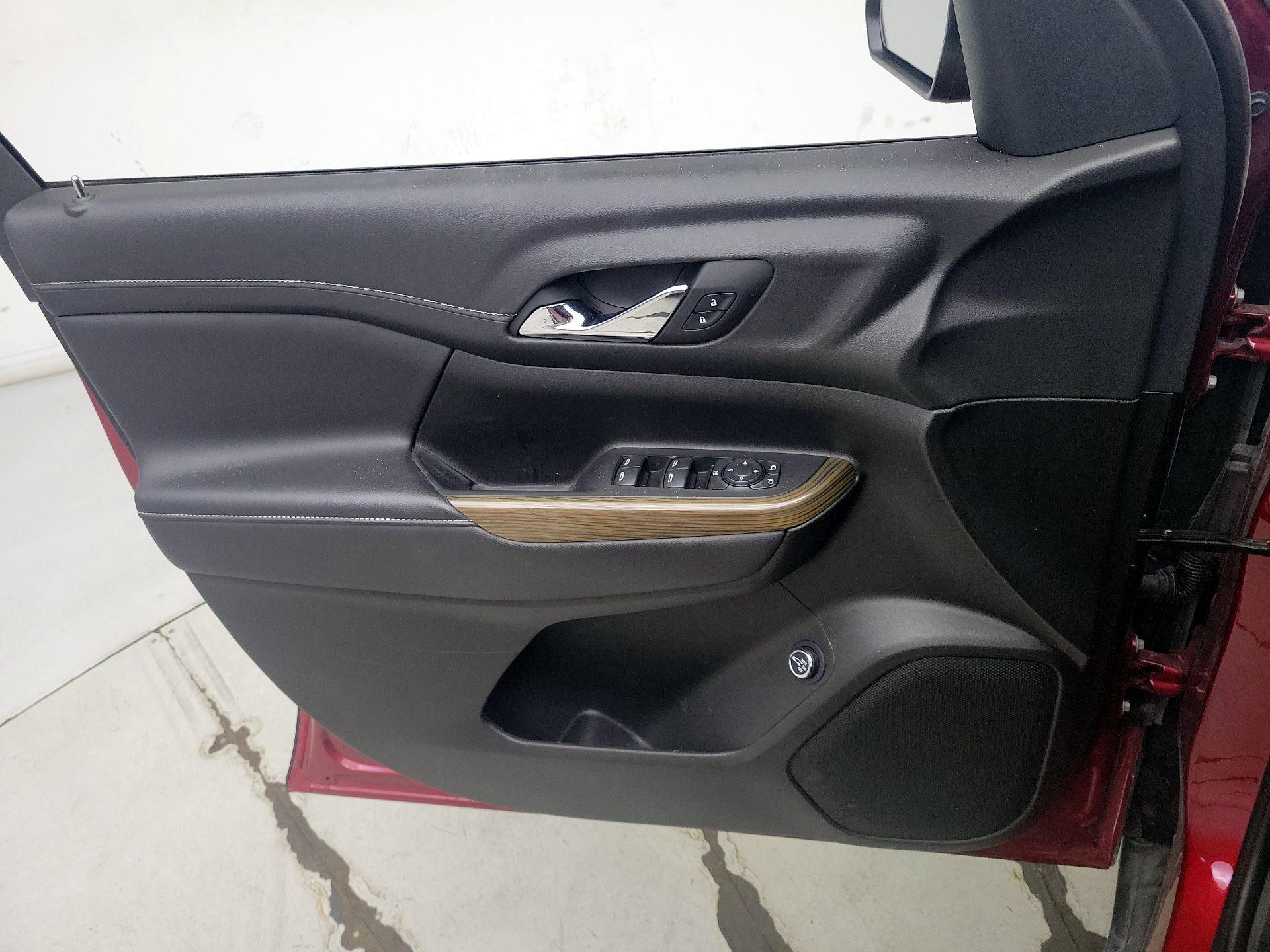 Thumbnail: 2023 GMC Acadia - 12