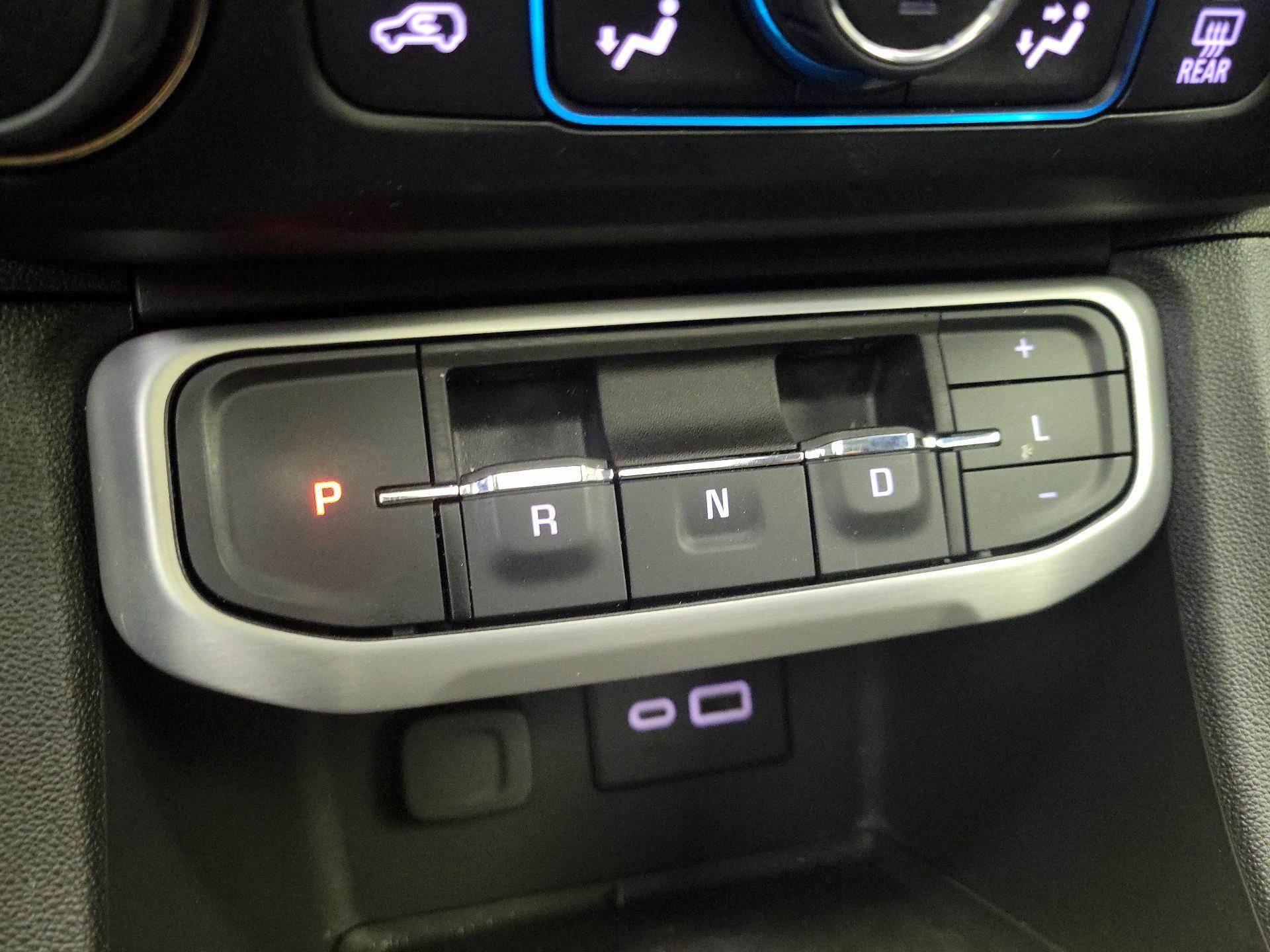 Thumbnail: 2023 GMC Acadia - 17