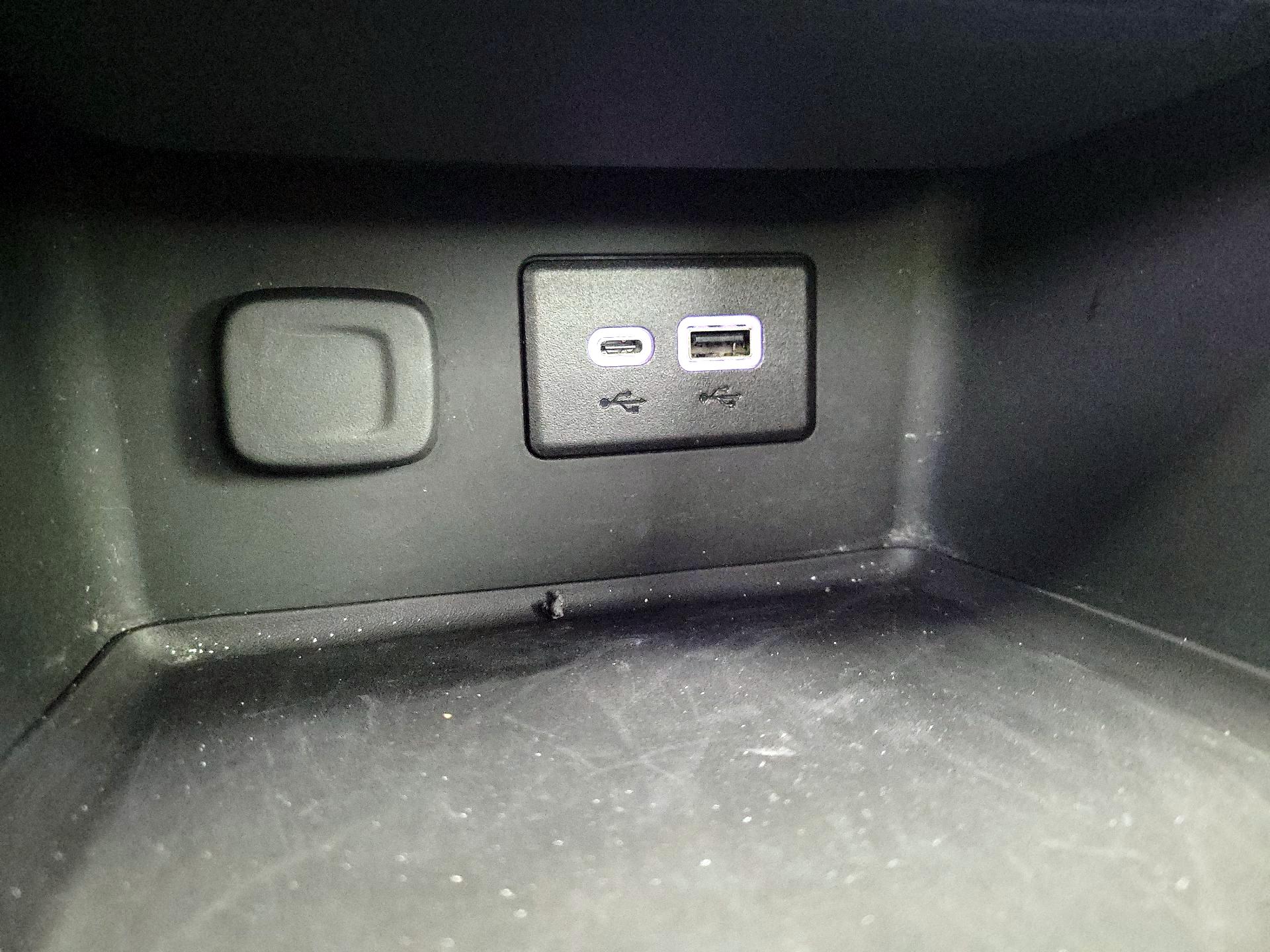 Thumbnail: 2023 GMC Acadia - 18