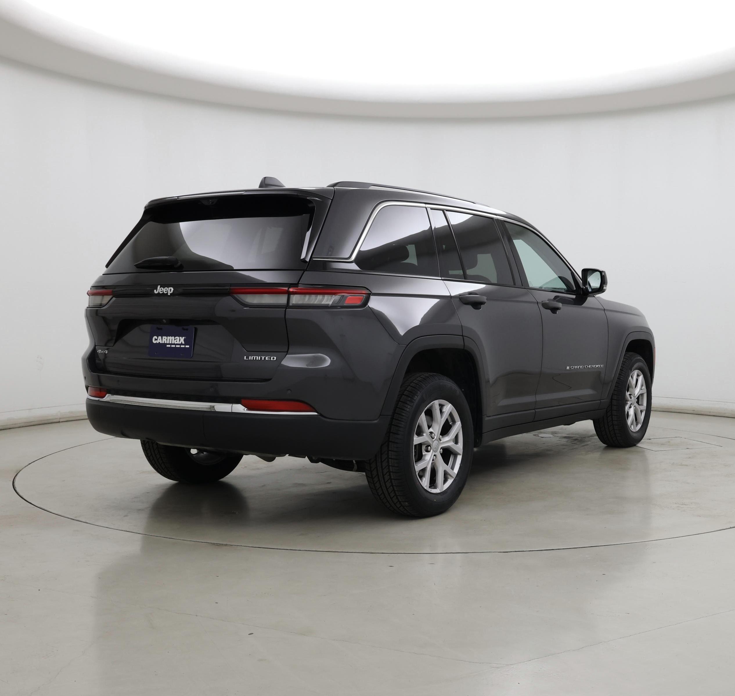 Thumbnail: 2022 Jeep Grand Cherokee - 8