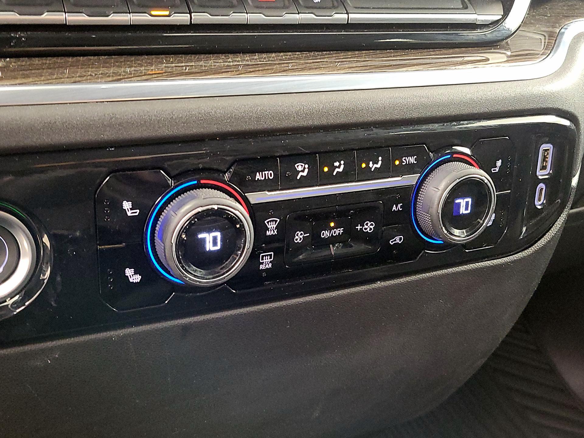 Thumbnail: 2022 Chevrolet Silverado 1500 - 17