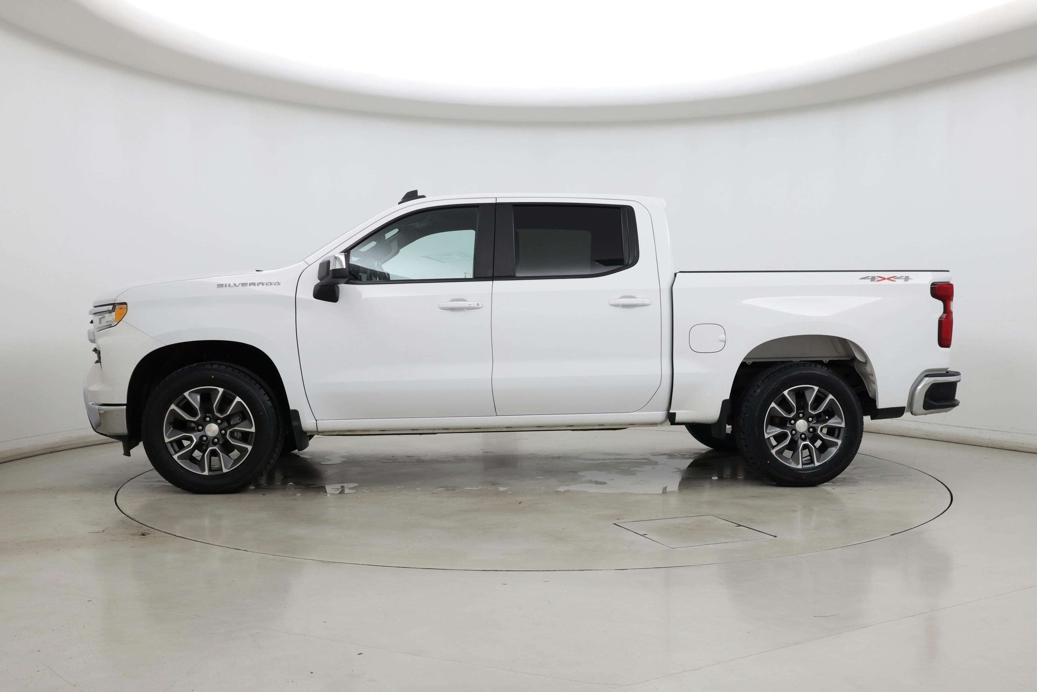 Thumbnail: 2022 Chevrolet Silverado 1500 - 3