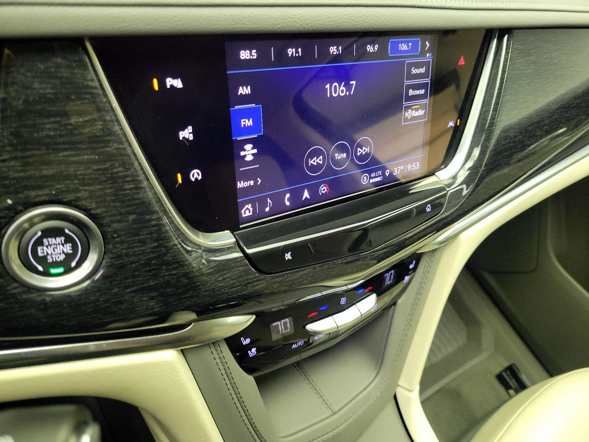 Thumbnail: 2023 Cadillac XT6 - 15