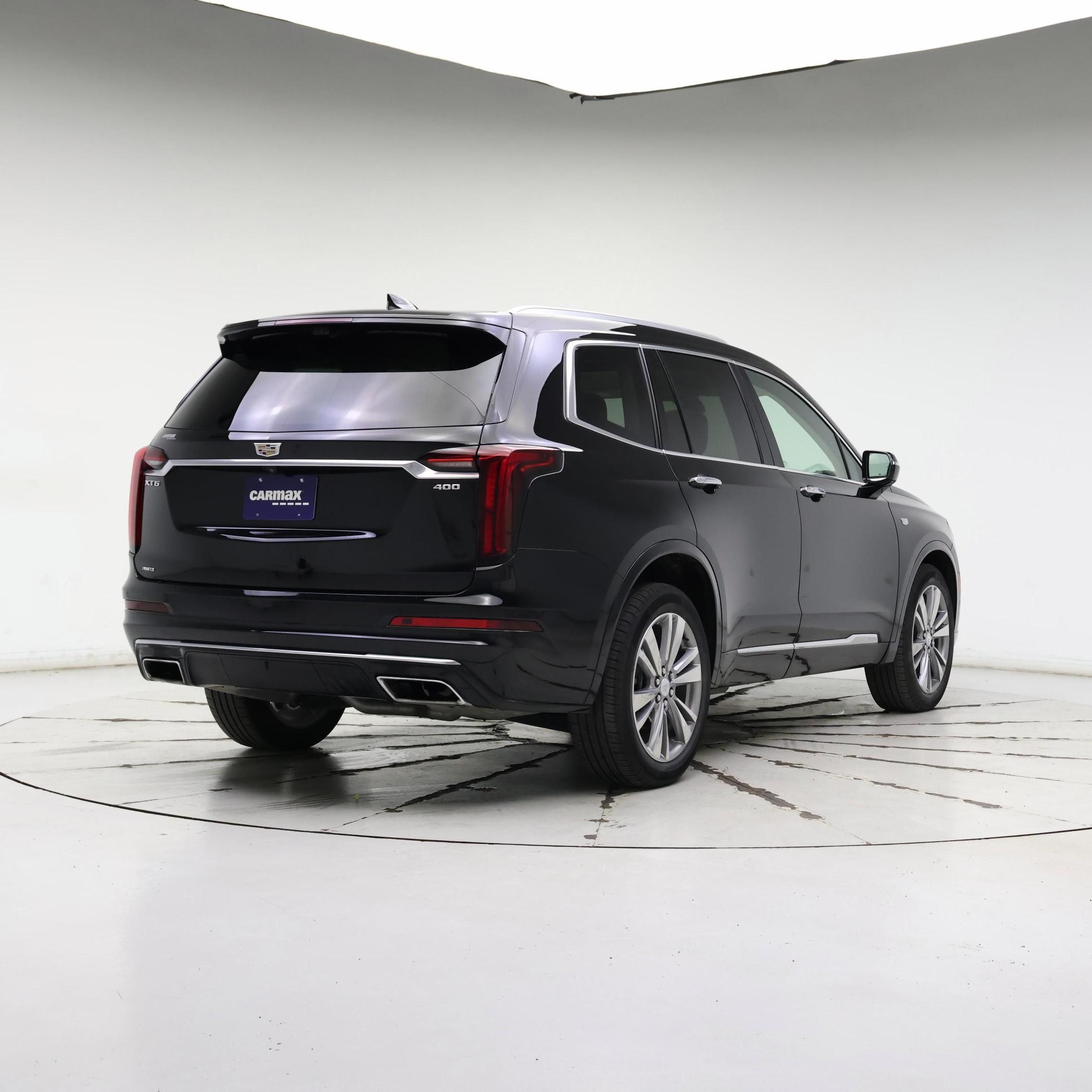 Thumbnail: 2023 Cadillac XT6 - 8