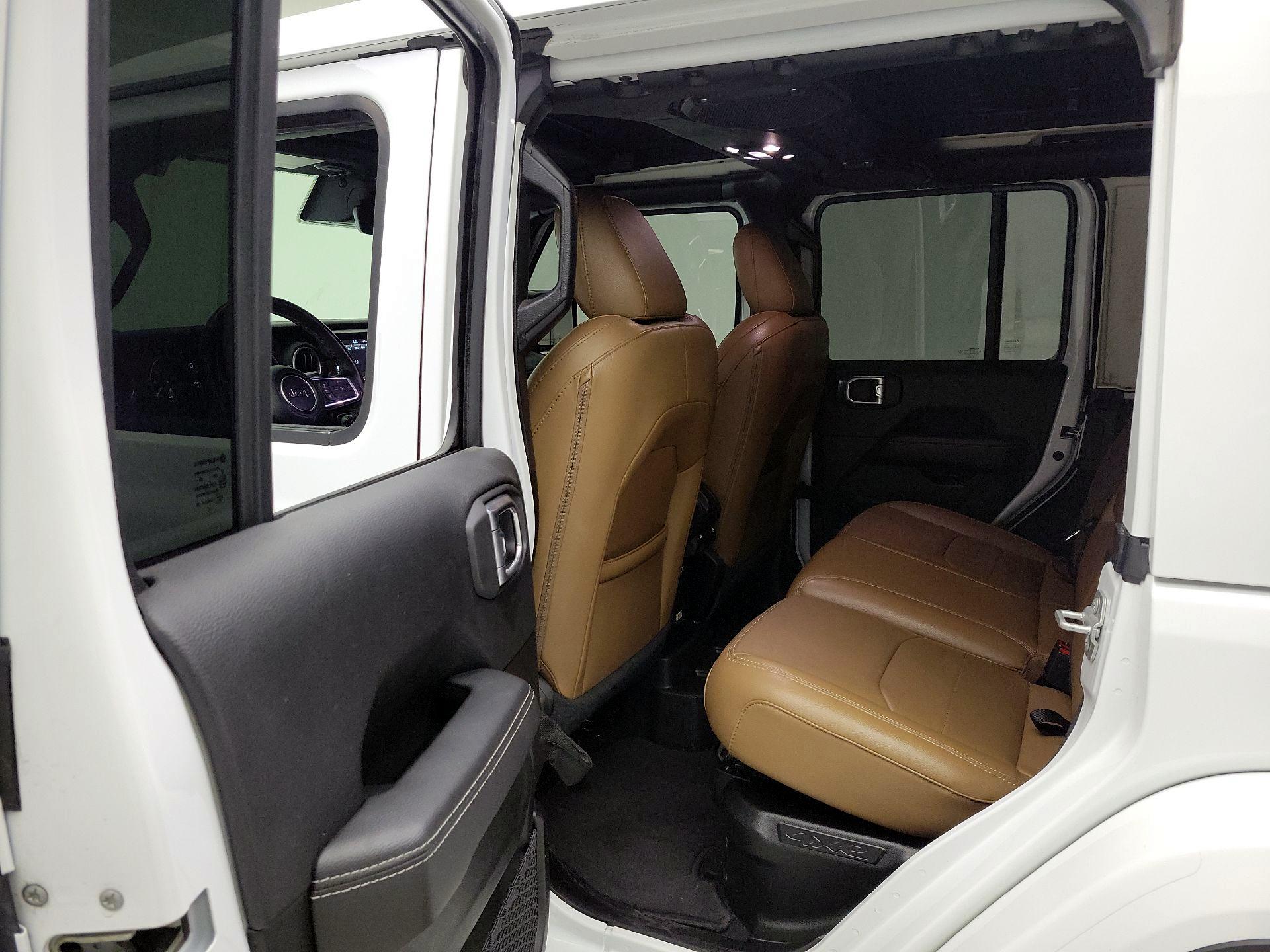 Thumbnail: 2023 Jeep Wrangler - 20