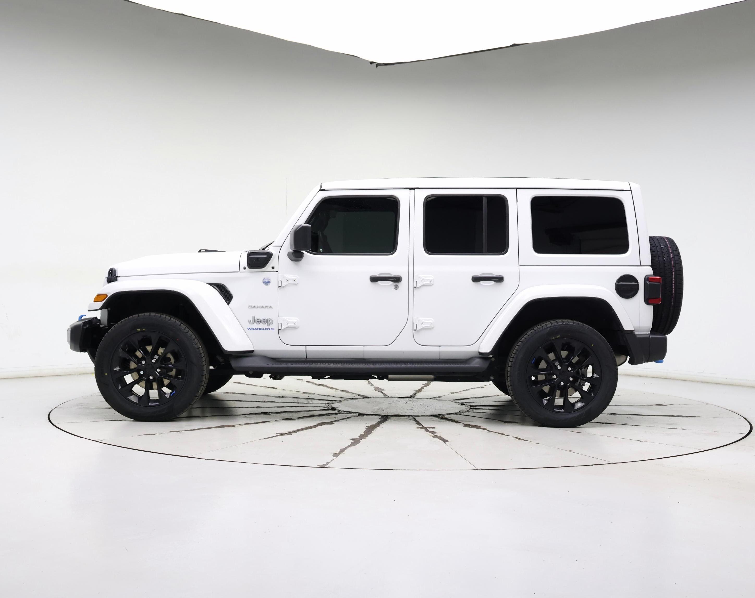 Thumbnail: 2023 Jeep Wrangler - 3