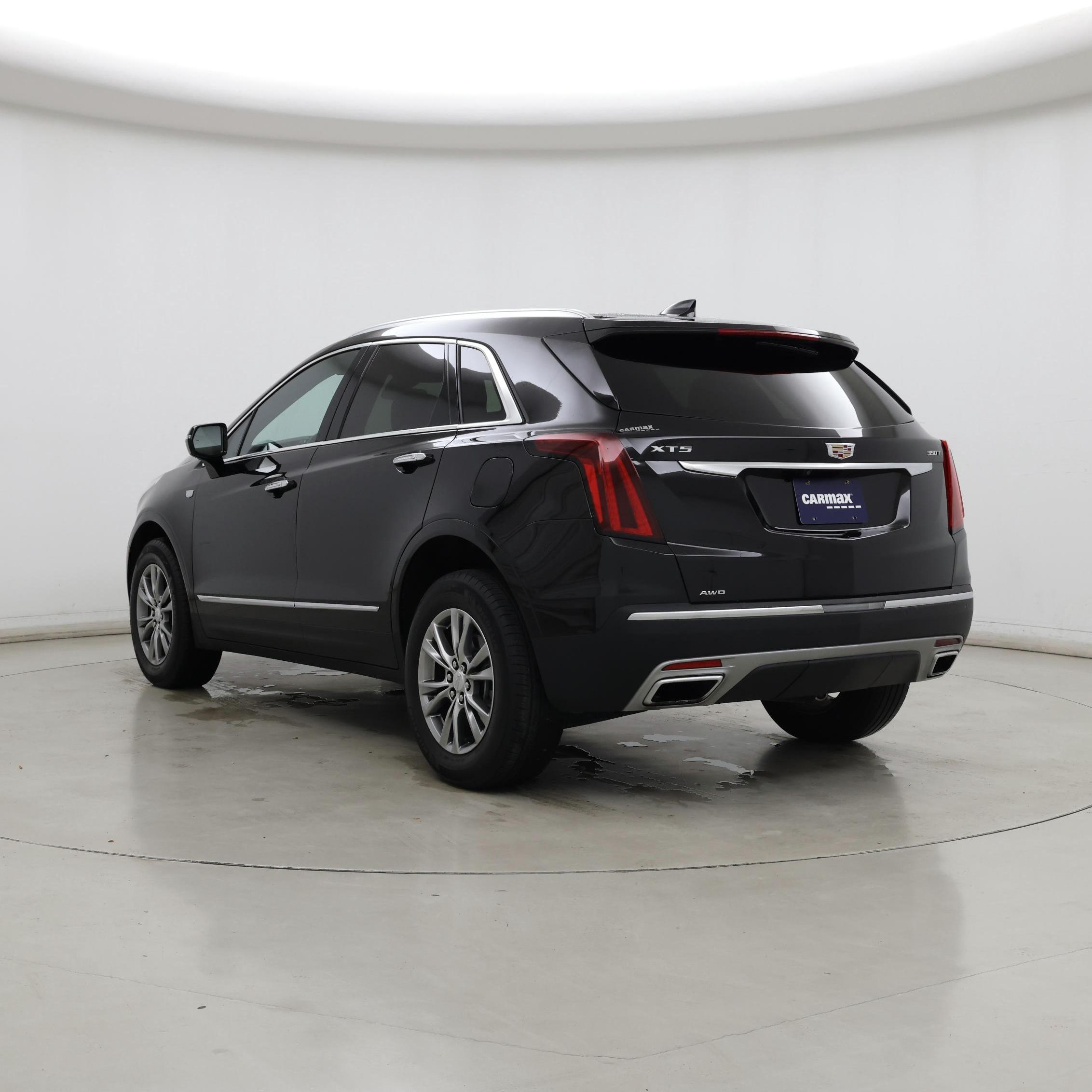 Thumbnail: 2023 Cadillac XT5 - 2