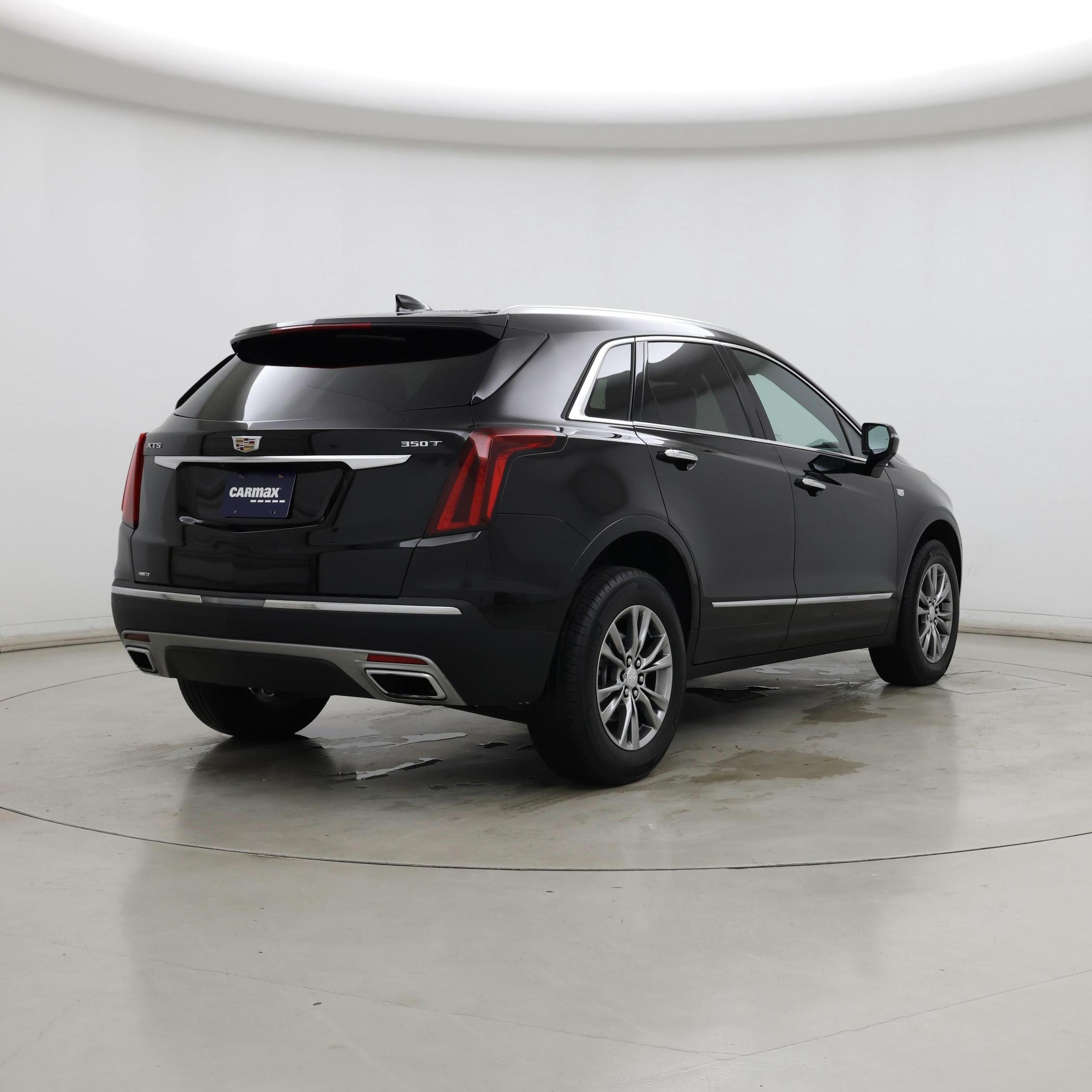 Thumbnail: 2023 Cadillac XT5 - 8