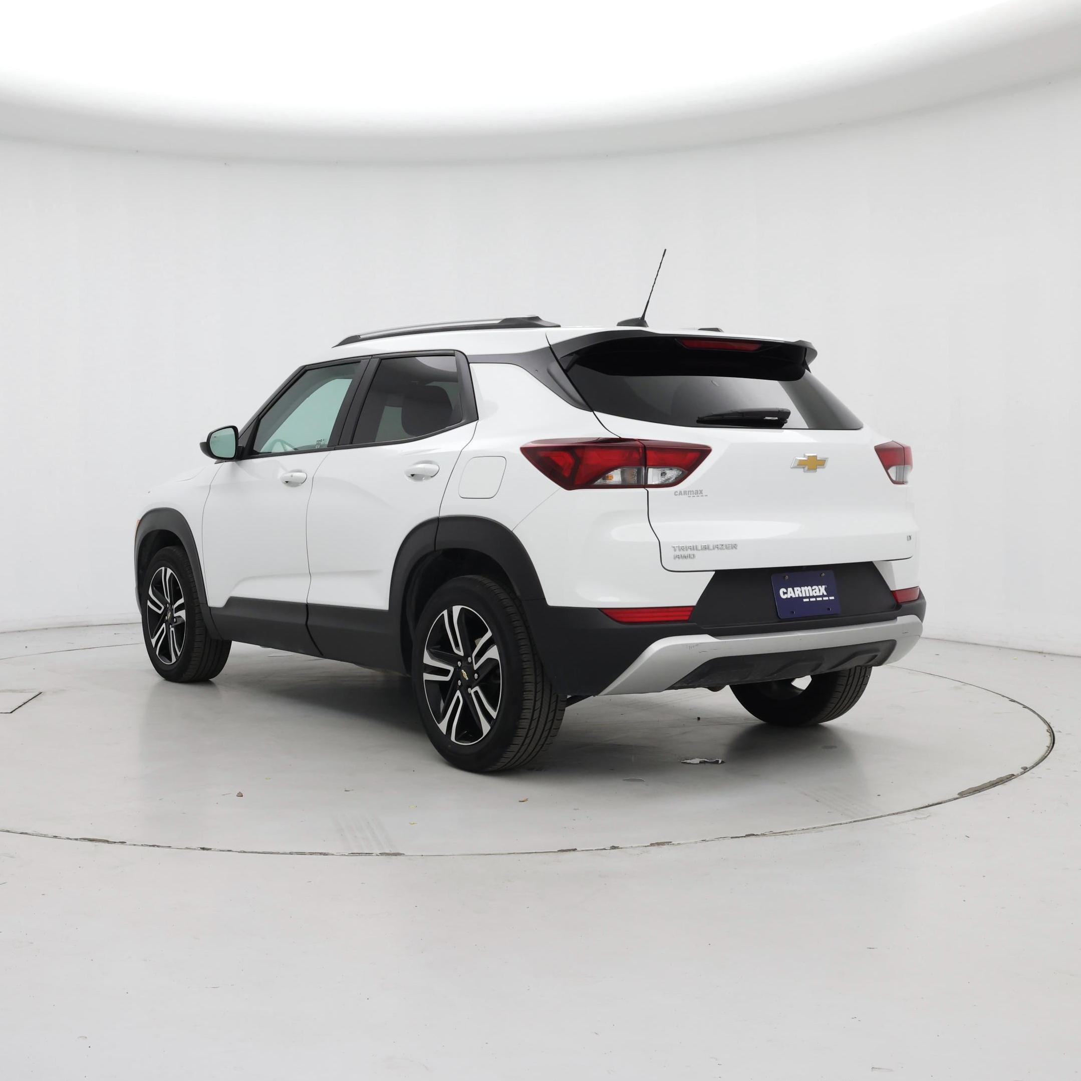 Thumbnail: 2023 Chevrolet TrailBlazer - 2