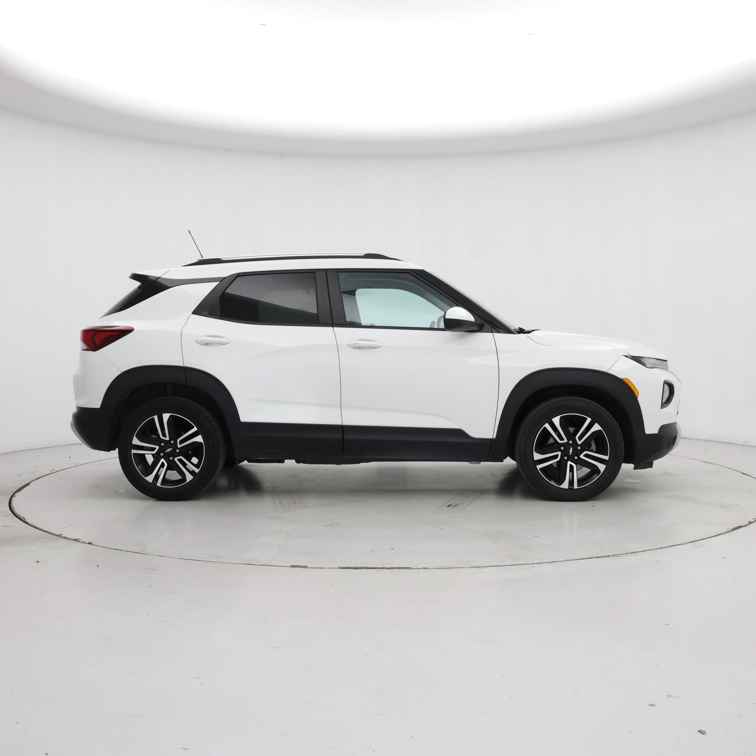 Thumbnail: 2023 Chevrolet TrailBlazer - 7