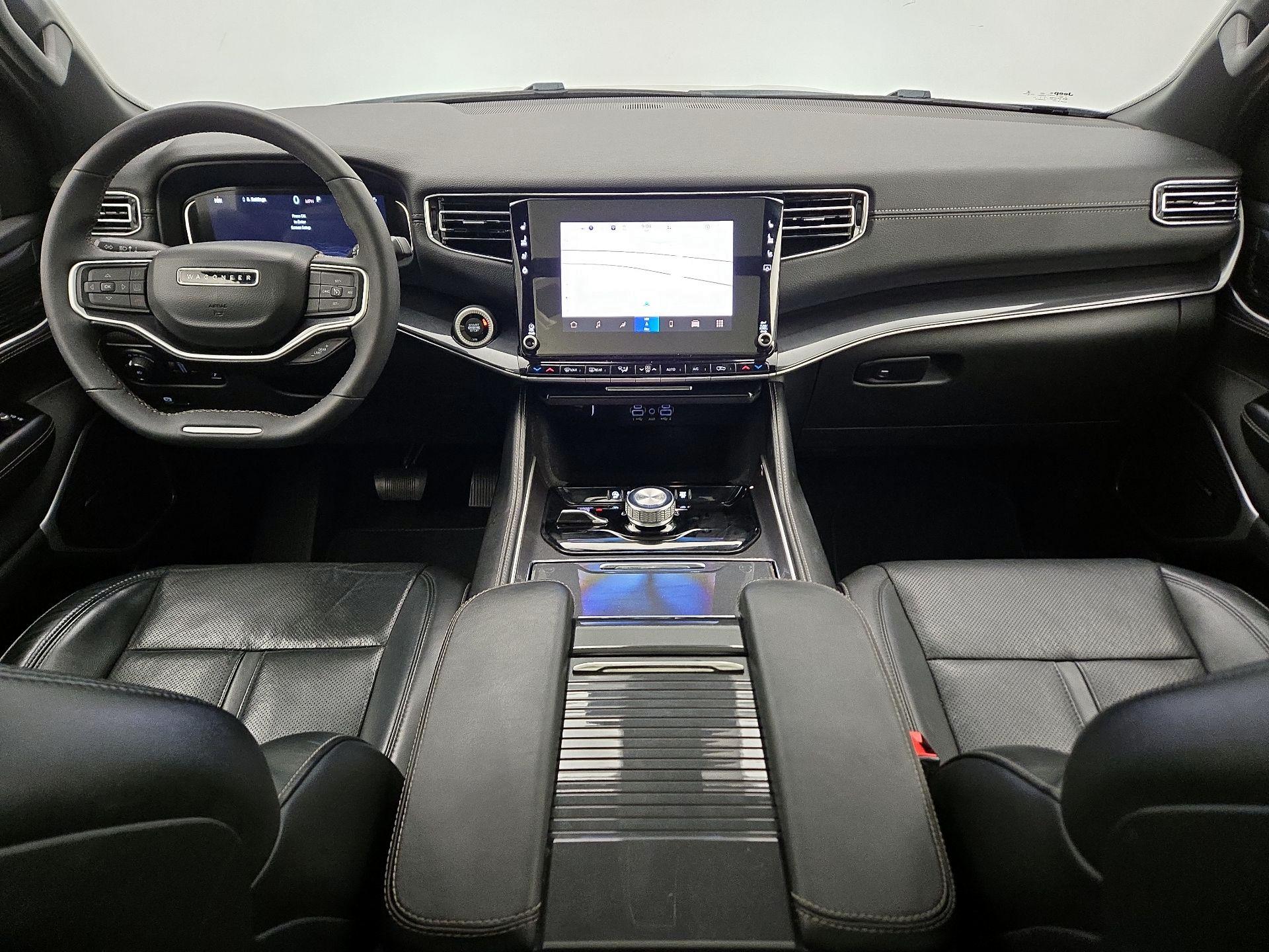 Thumbnail: 2022 Jeep Wagoneer - 9