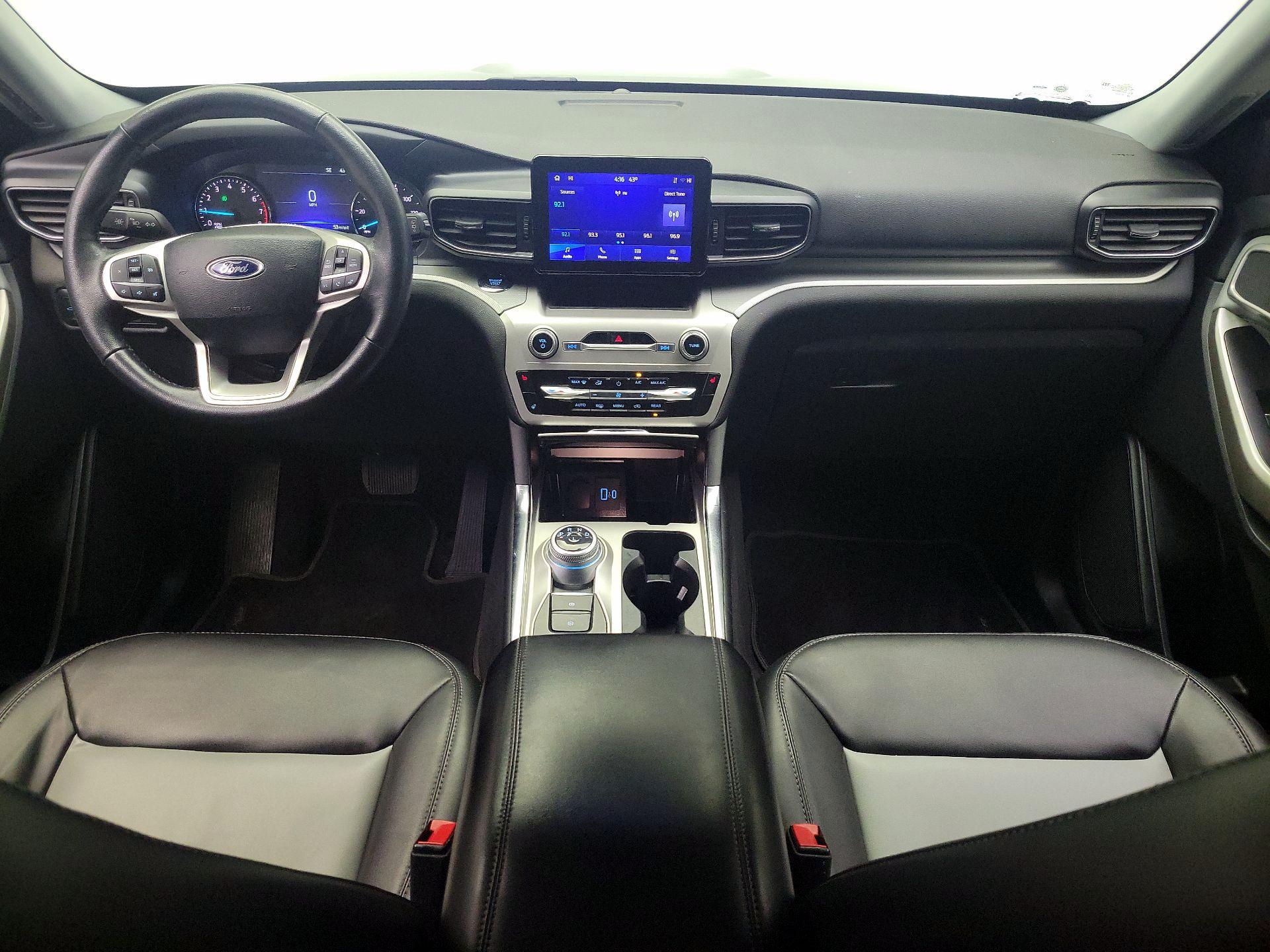 Thumbnail: 2022 Ford Explorer - 9