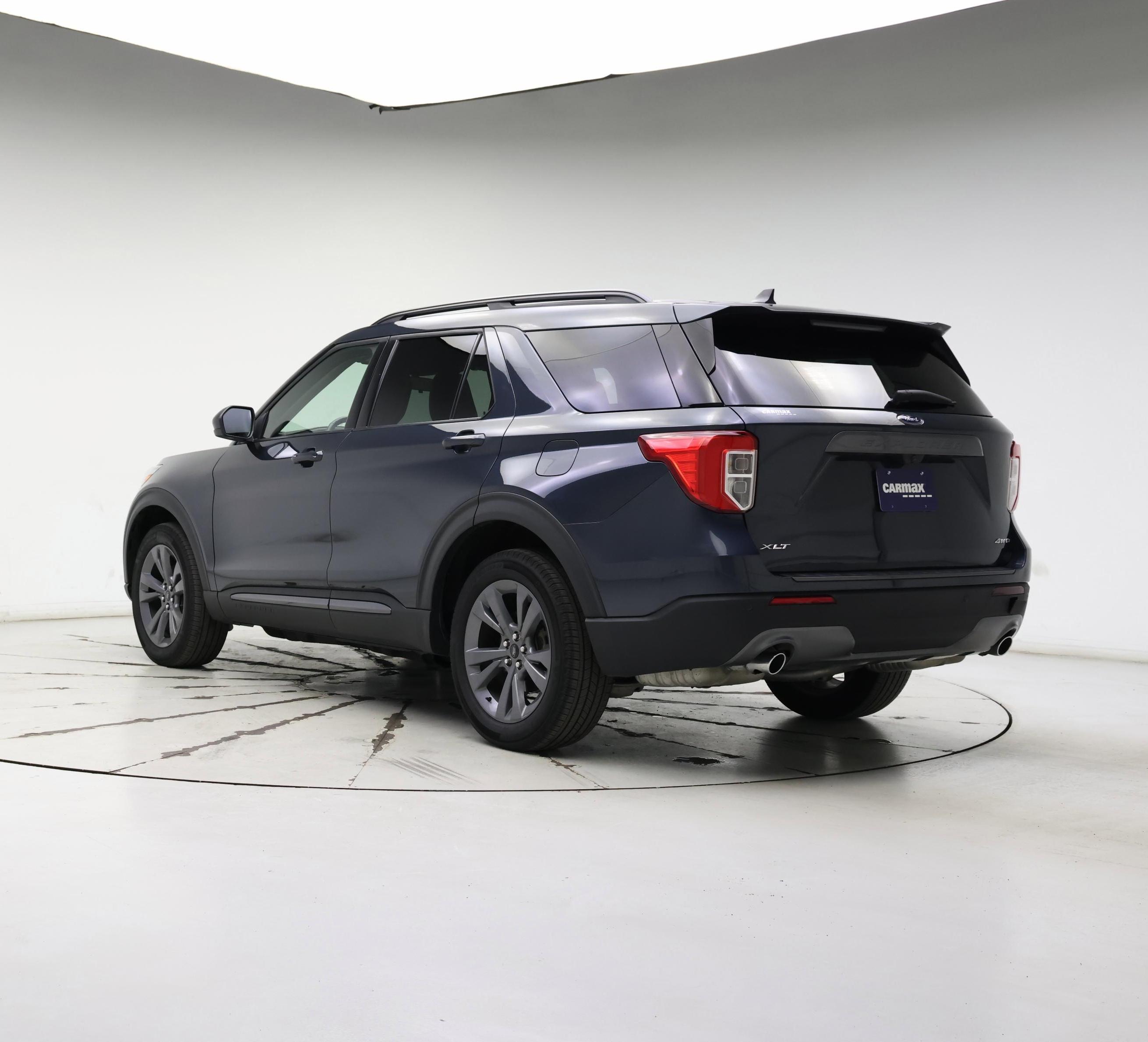 Thumbnail: 2022 Ford Explorer - 2