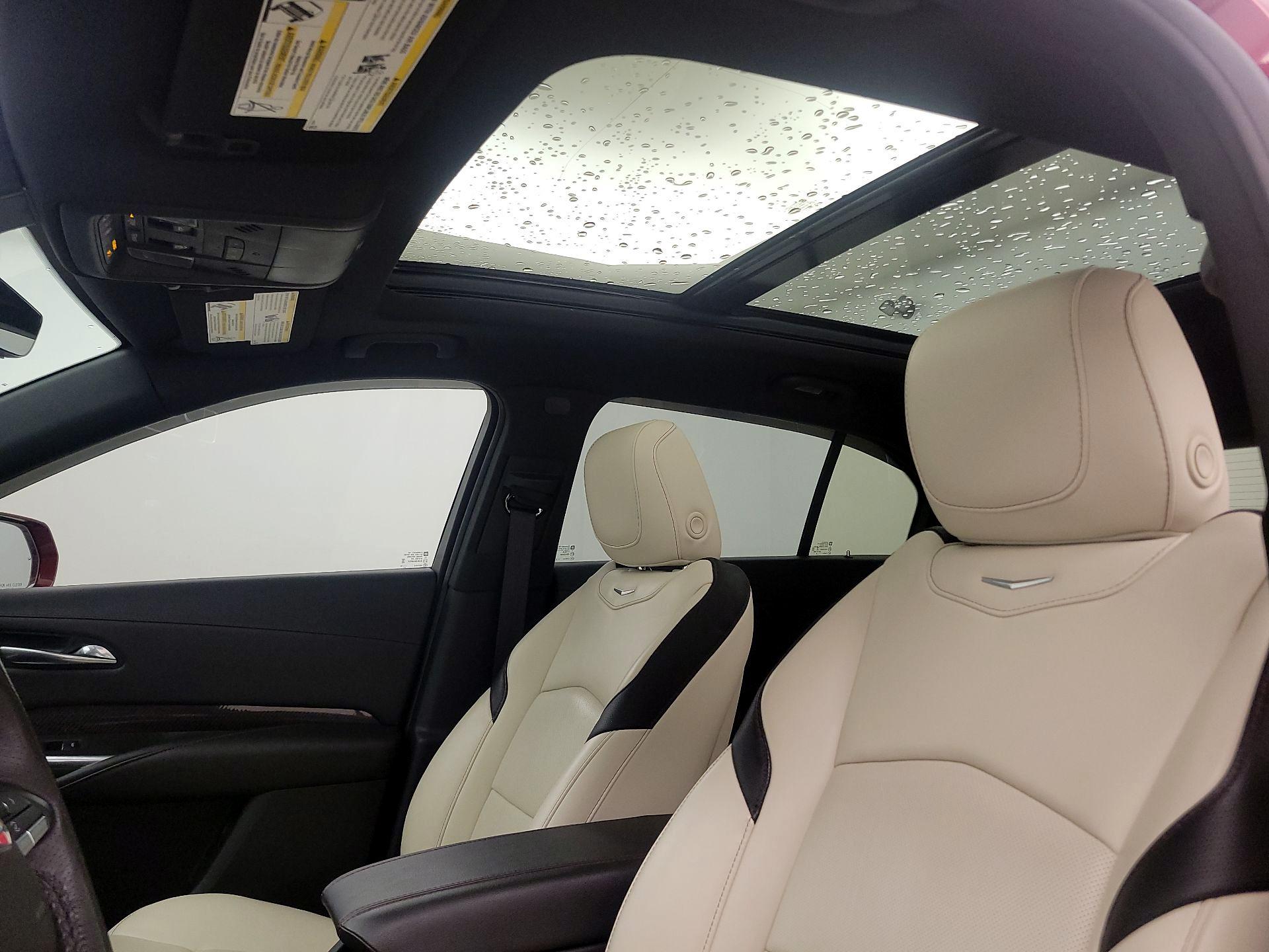 Thumbnail: 2020 Cadillac XT4 - 19