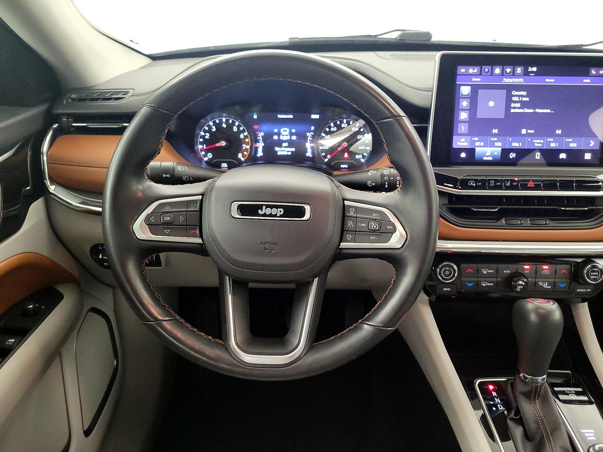 Thumbnail: 2022 Jeep Compass - 10