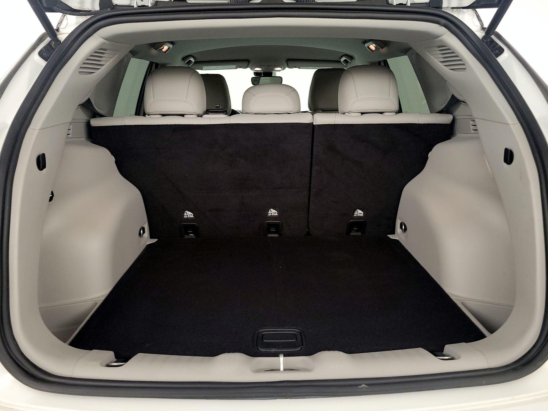 Thumbnail: 2022 Jeep Compass - 20