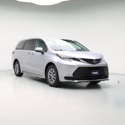 2023 Toyota Sienna LE