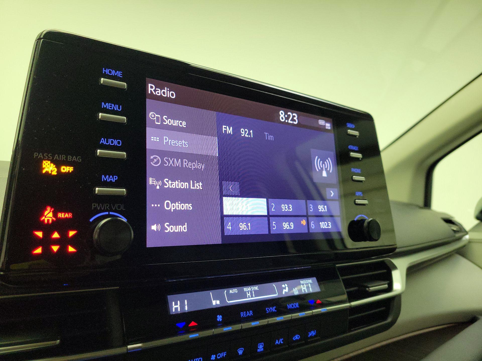 Thumbnail: 2023 Toyota Sienna - 16