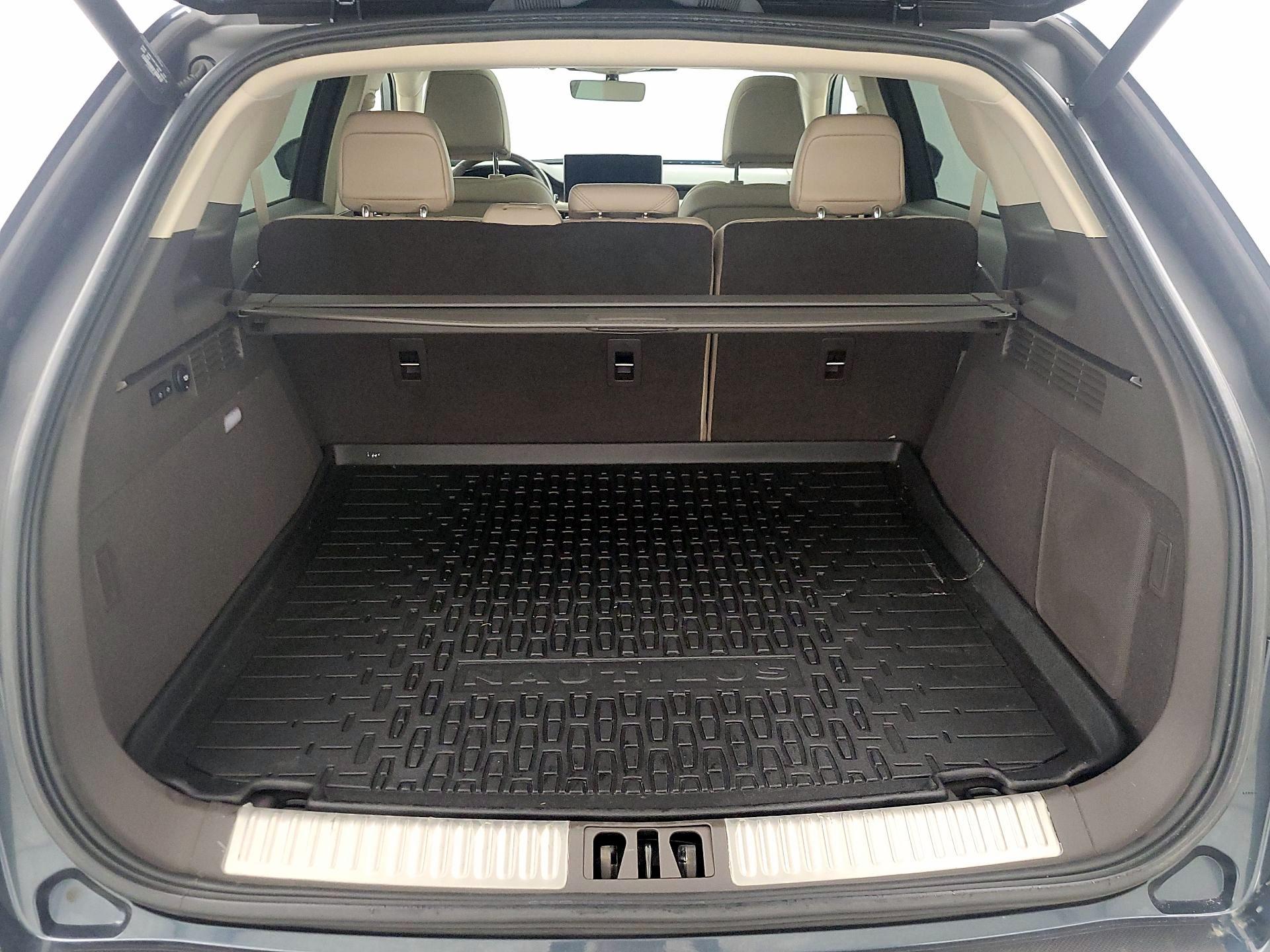 Thumbnail: 2022 Lincoln Nautilus - 20