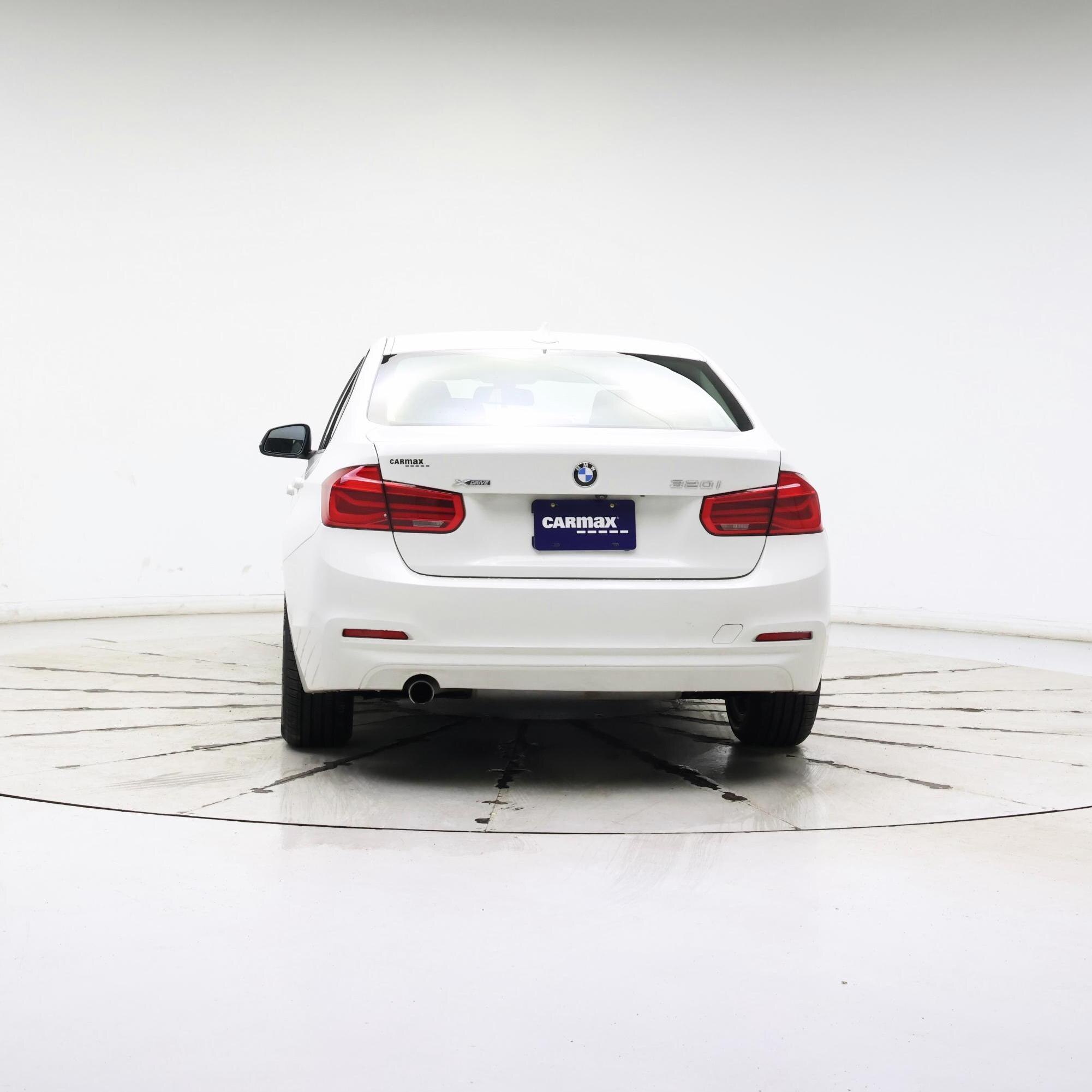 Thumbnail: 2018 BMW 3 Series - 6