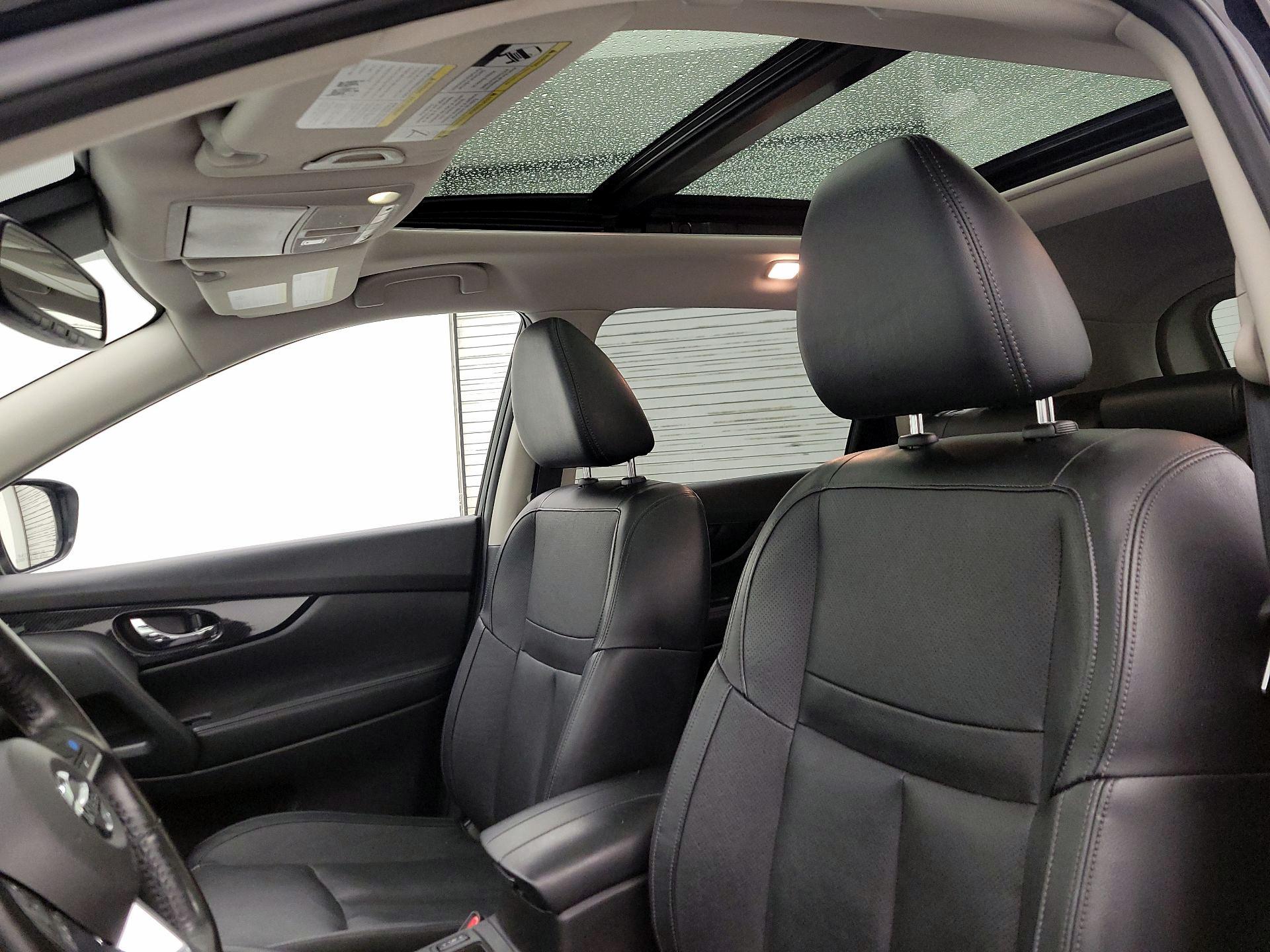 Thumbnail: 2018 Nissan Rogue - 19