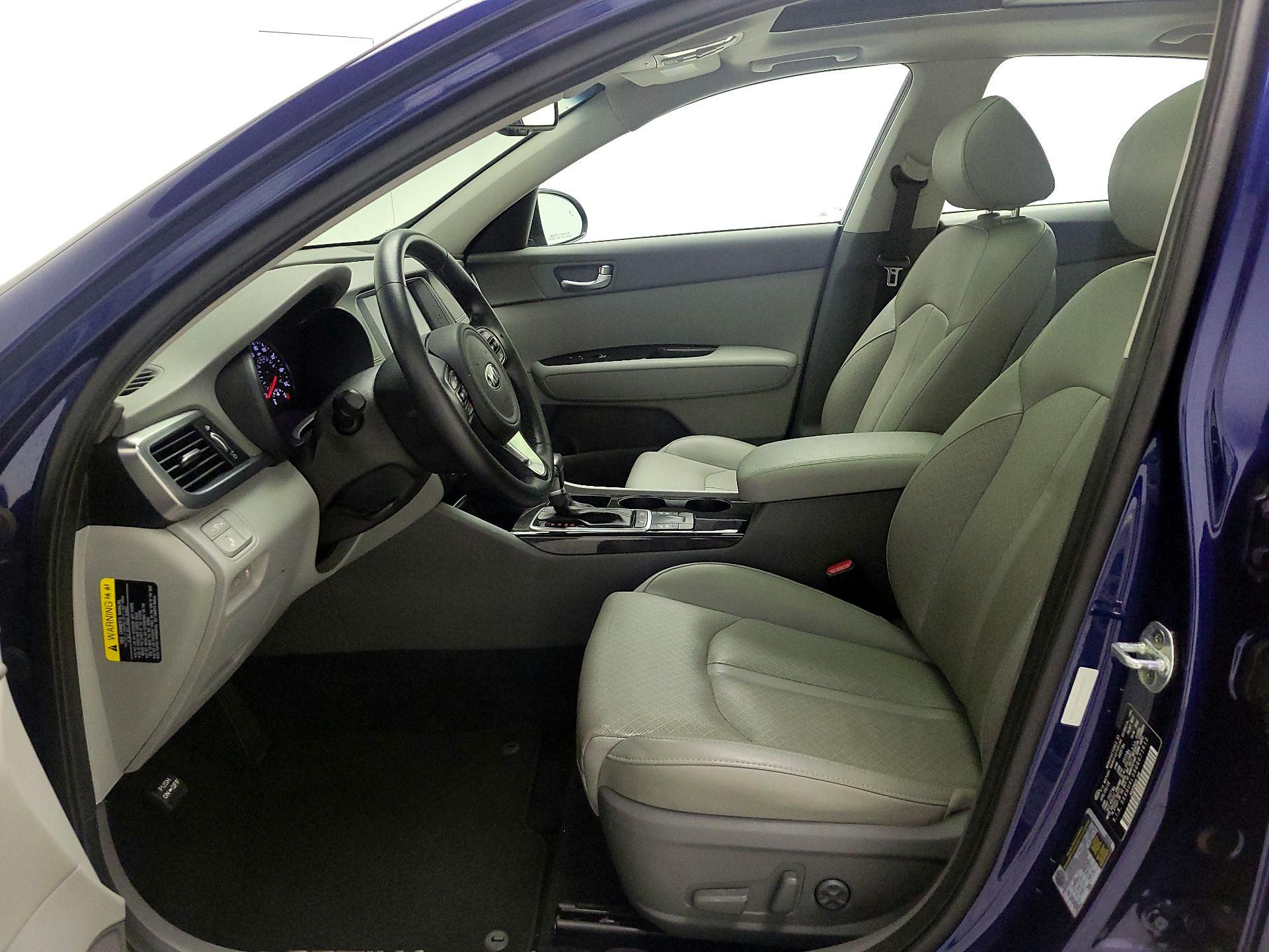 Thumbnail: 2016 Kia Optima - 11