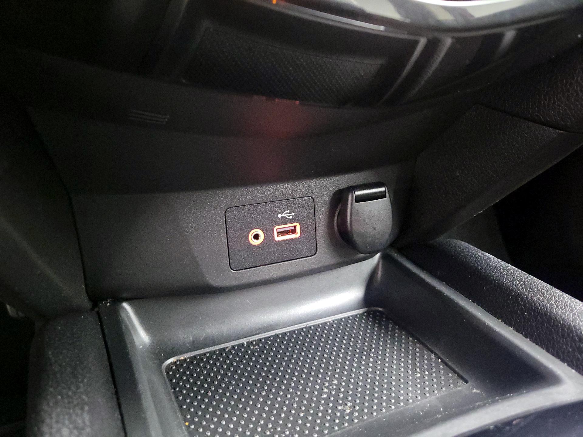 Thumbnail: 2022 Nissan Rogue Sport - 18