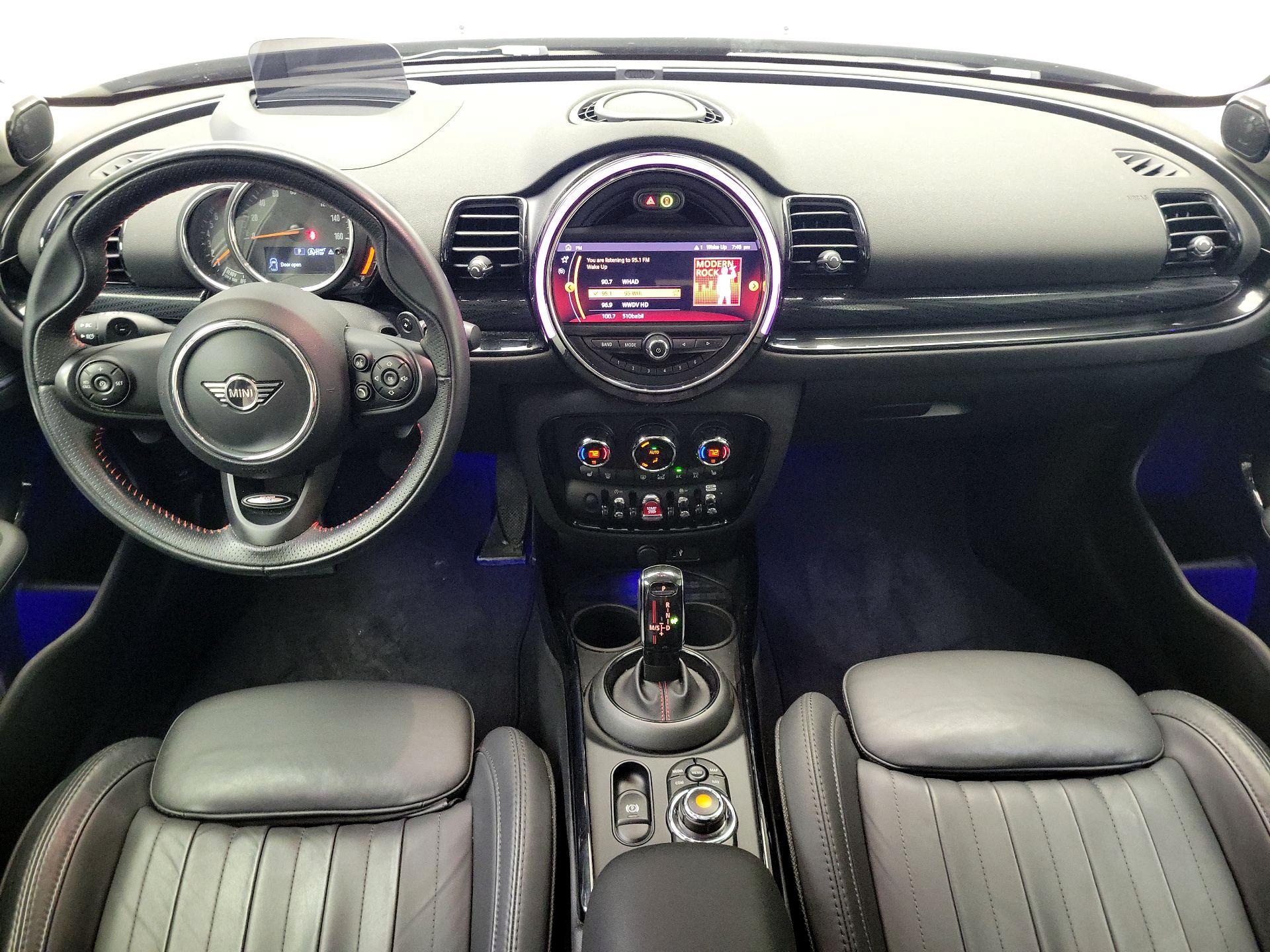 Thumbnail: 2020 MINI Cooper Clubman - 9