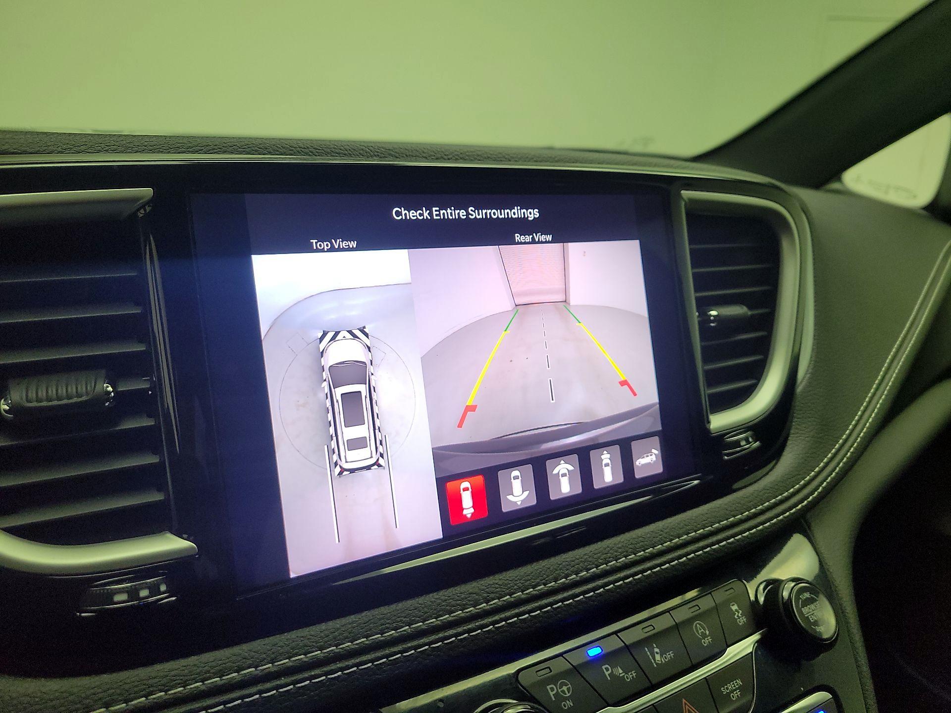 Thumbnail: 2023 Chrysler Pacifica - 13