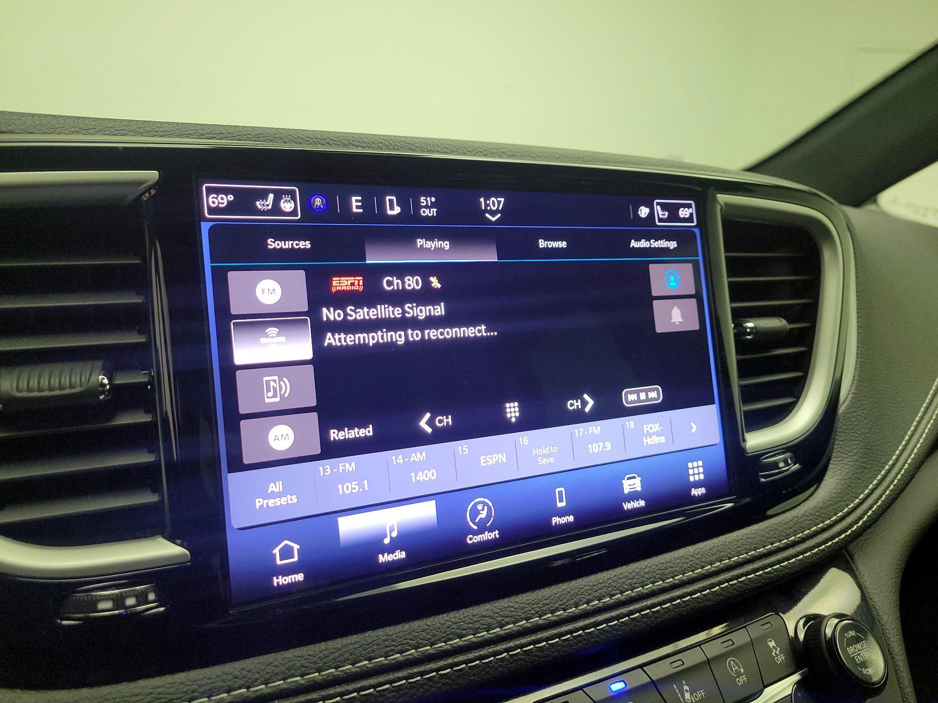 Thumbnail: 2023 Chrysler Pacifica - 14