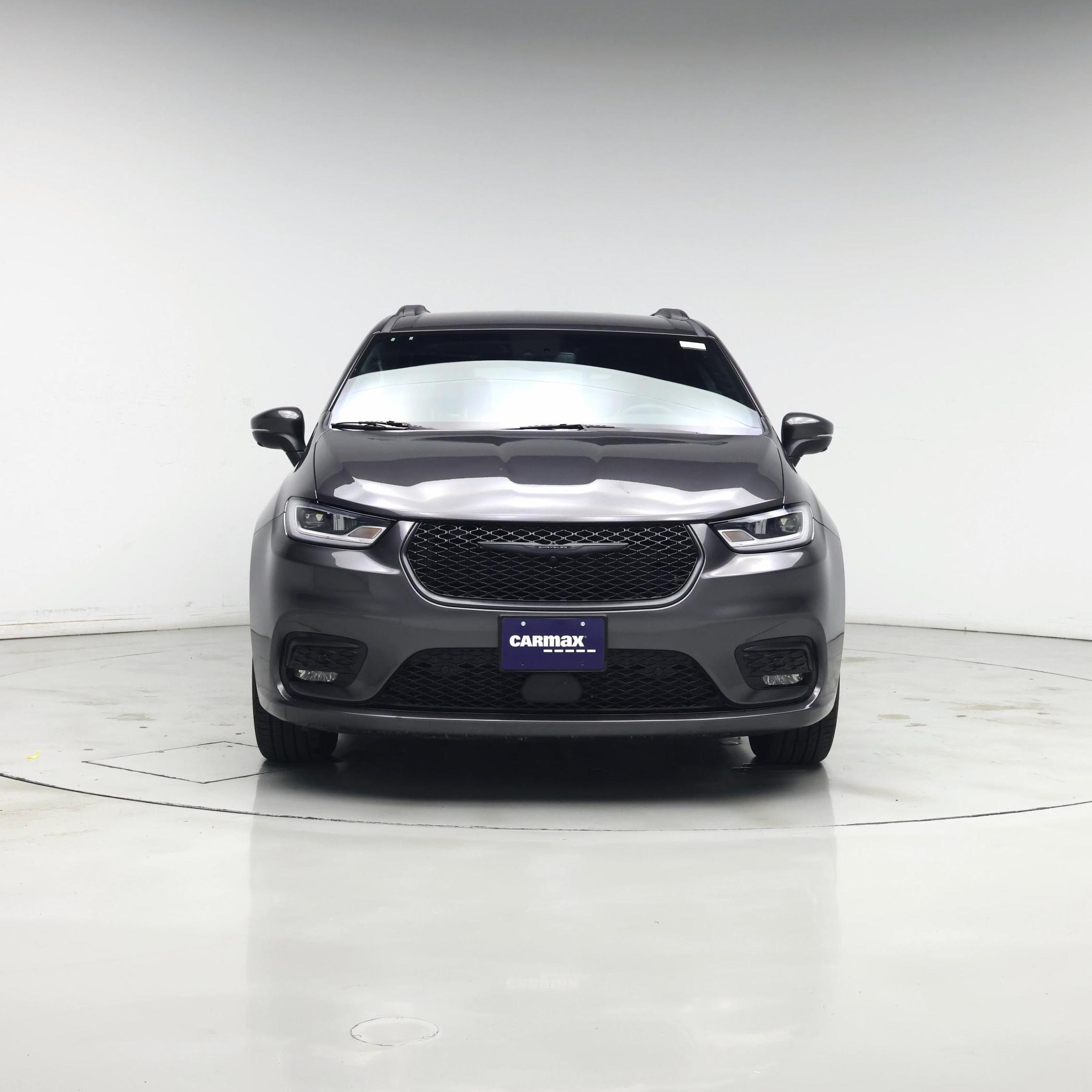 Thumbnail: 2023 Chrysler Pacifica - 5