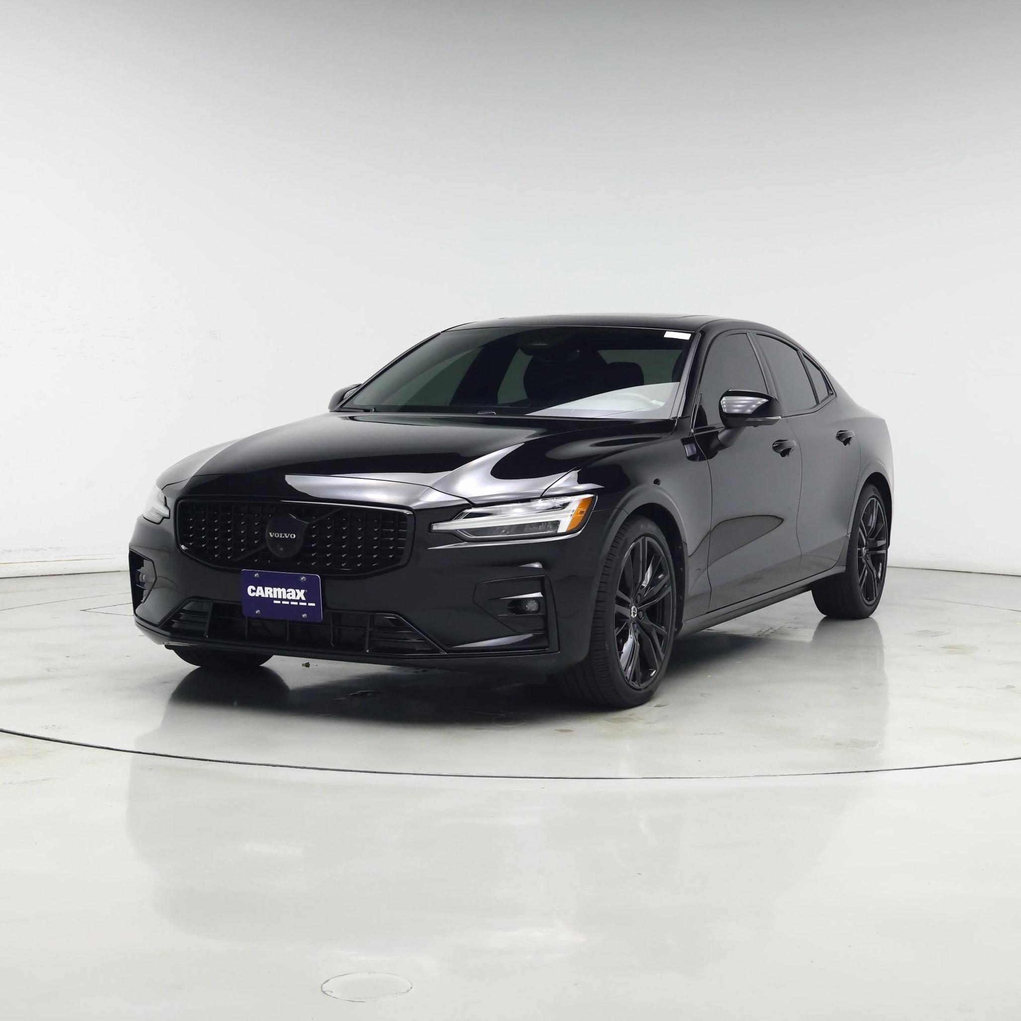 Thumbnail: 2024 Volvo S60 - 4