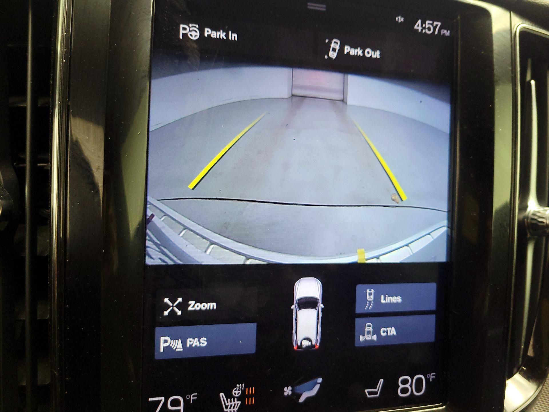 Thumbnail: 2019 Volvo XC60 - 14