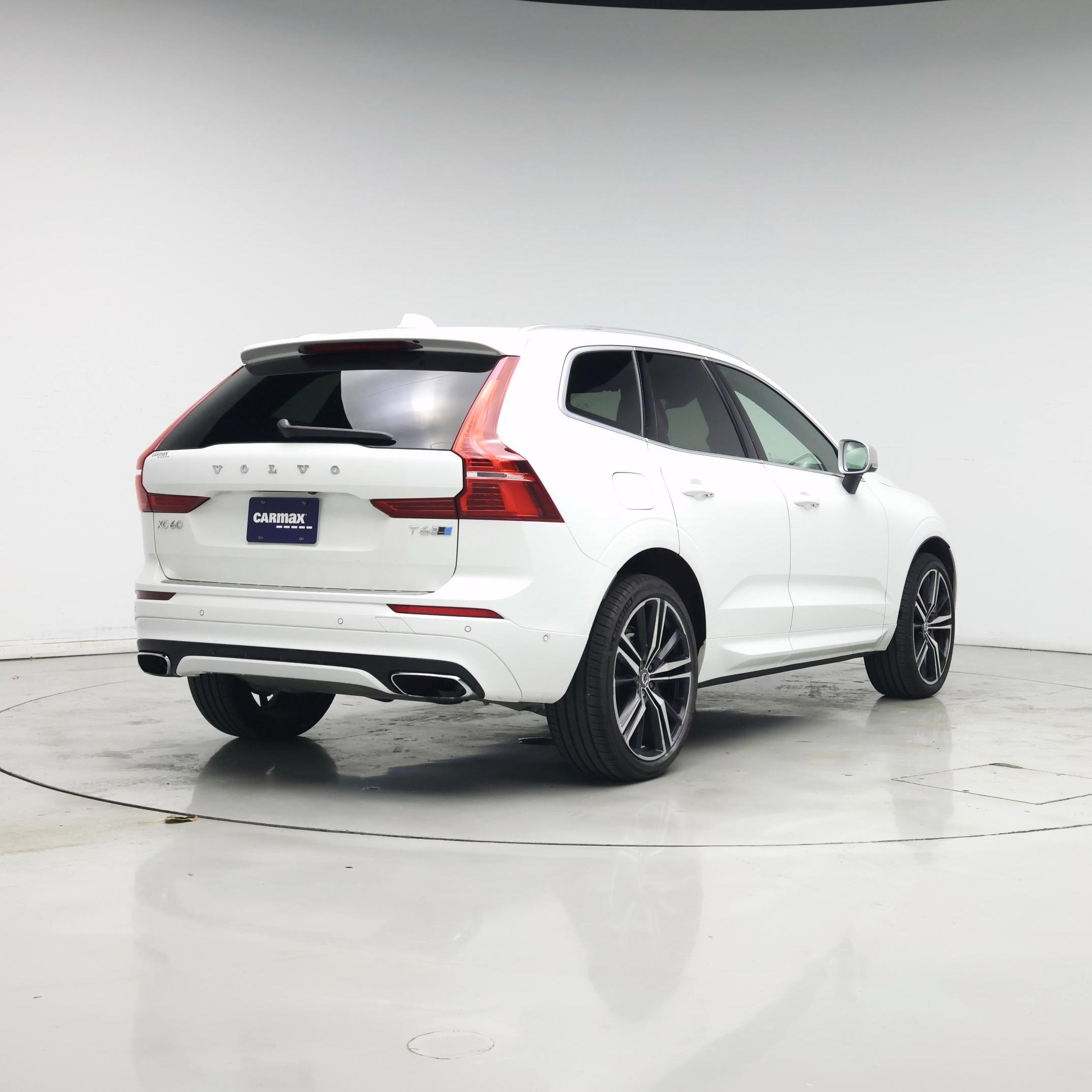 Thumbnail: 2019 Volvo XC60 - 8